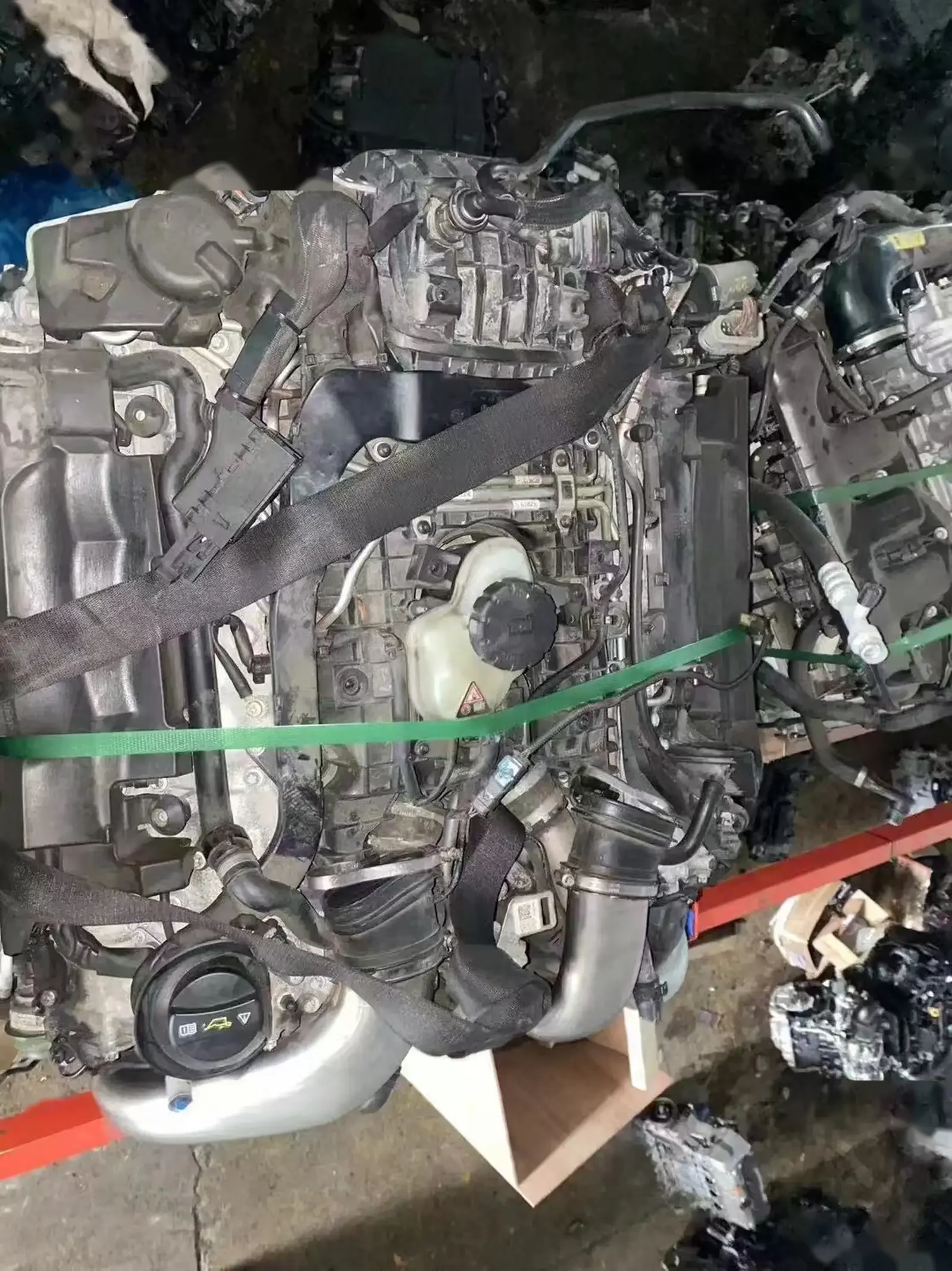 Мотор двигатель на Mercedes-Benz 222 m157 5.5 на заказ