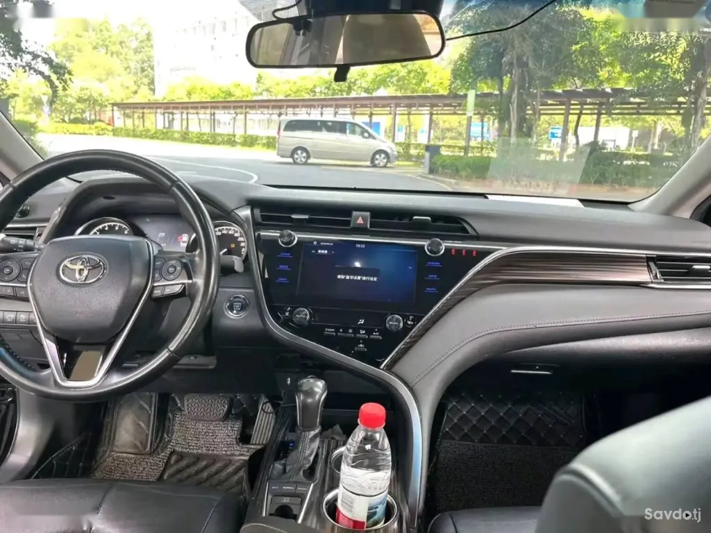 Toyota Camry, 2019