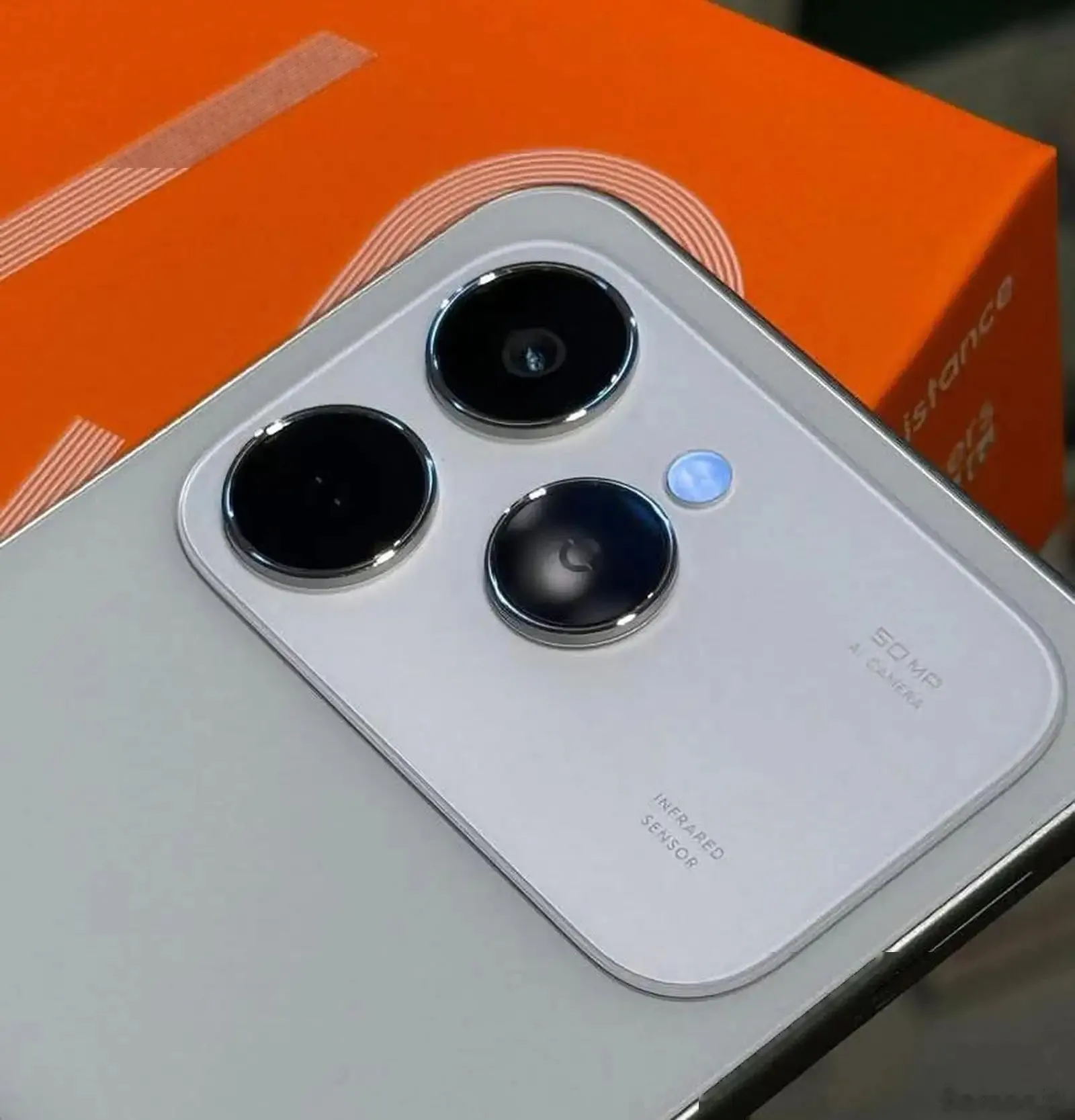 Tecno Spark 40 128 gb