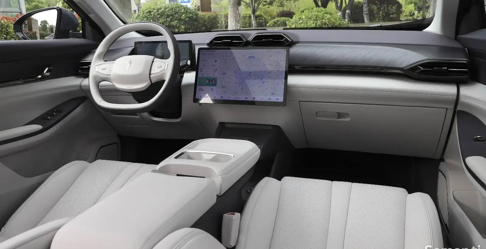Dongfeng L7, 2025