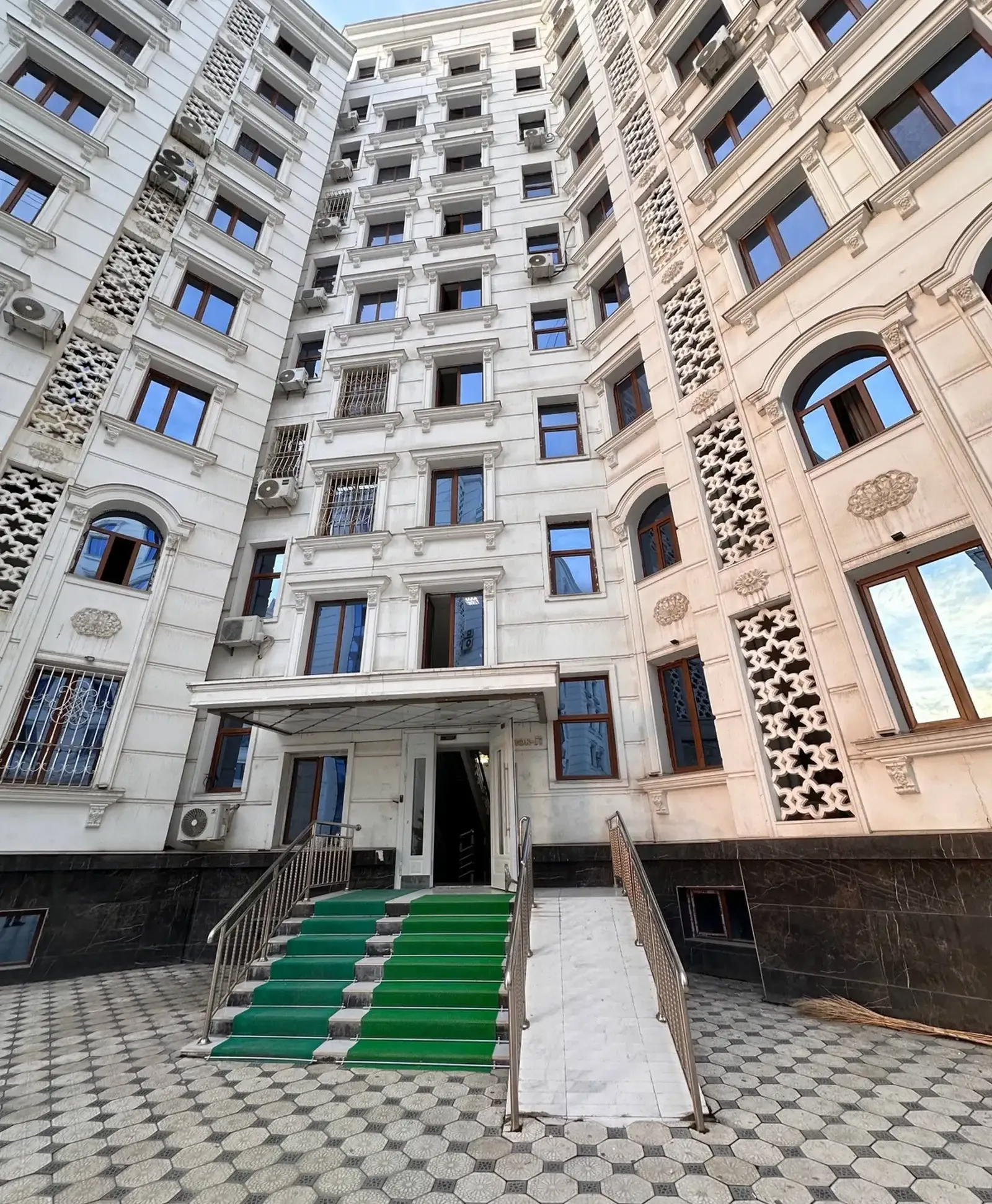 2-комн. квартира, 1 этаж, 74 м², Сомони, Сафо — фото 3