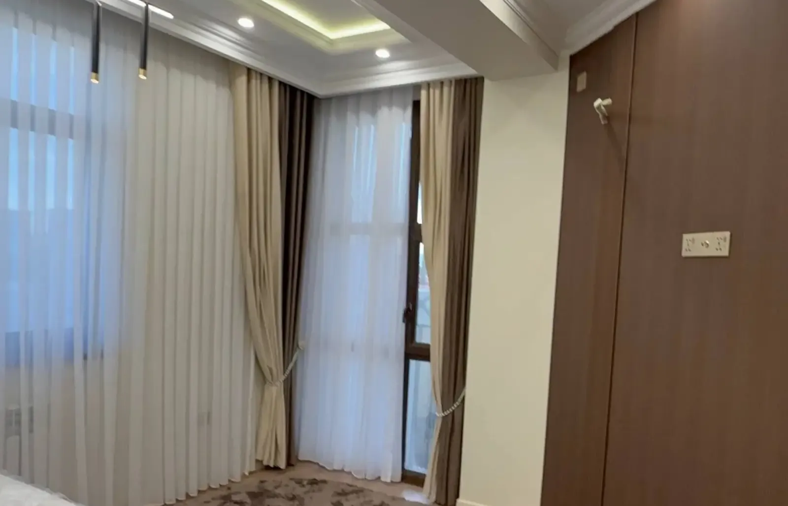 3-комн. квартира, 4 этаж, 93 м², Сино