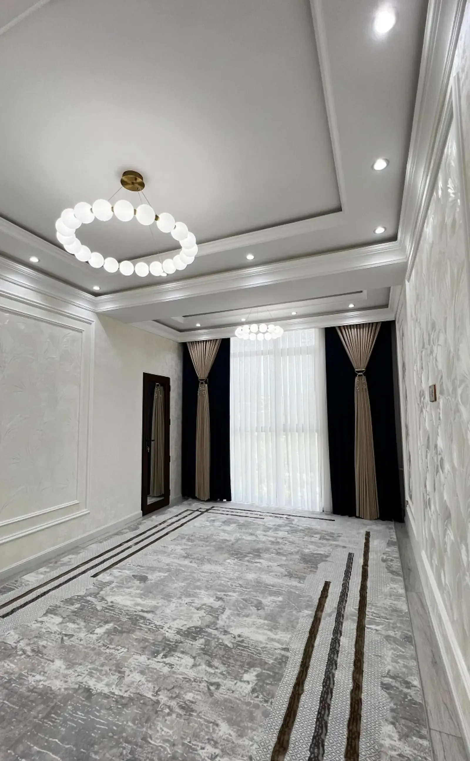 2-комн. квартира, 13 этаж, 73 м², Шохмансур 3 база