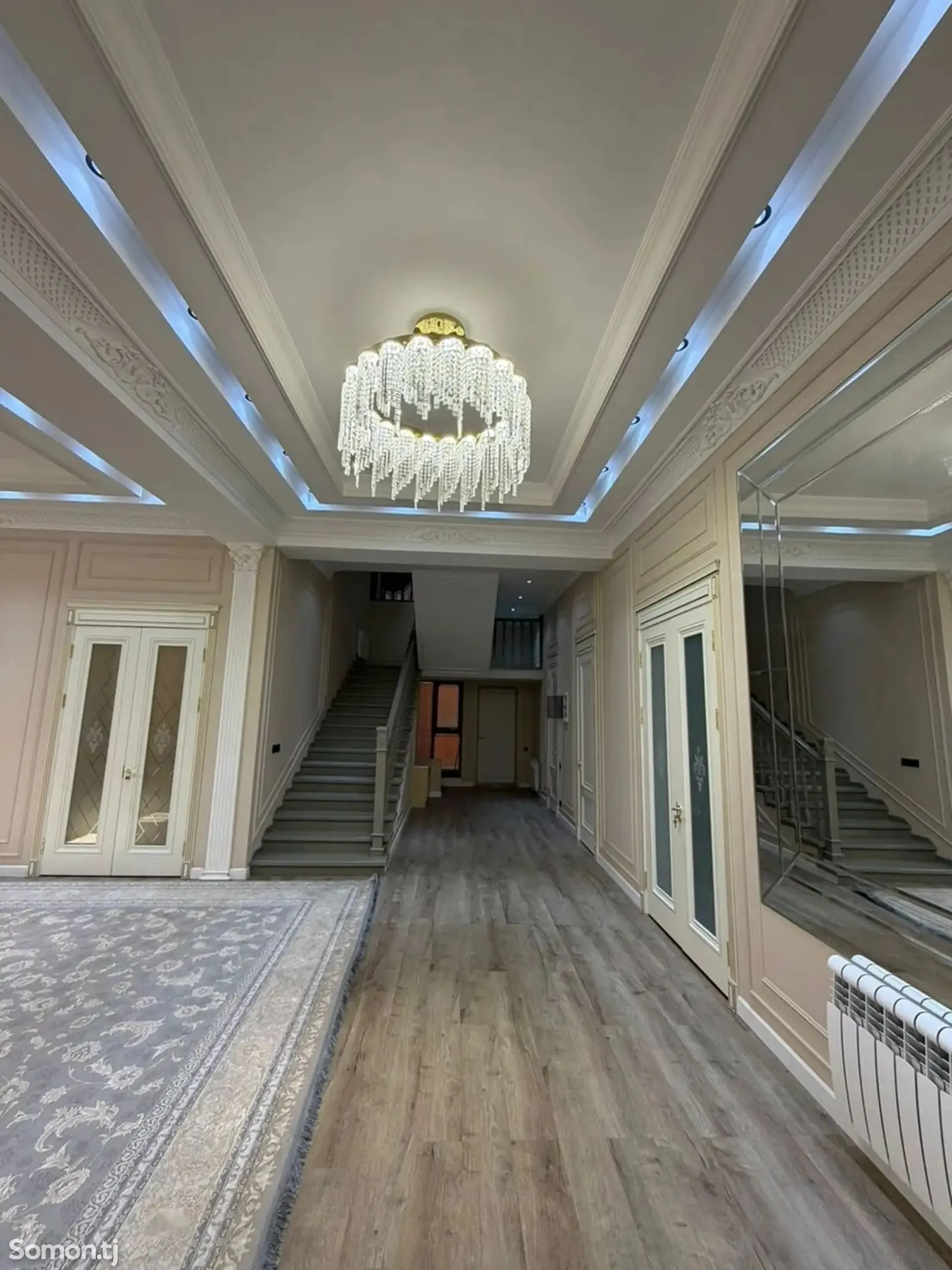 4-этажный, 16 комнатный дом, 710 м², Колхози Россия