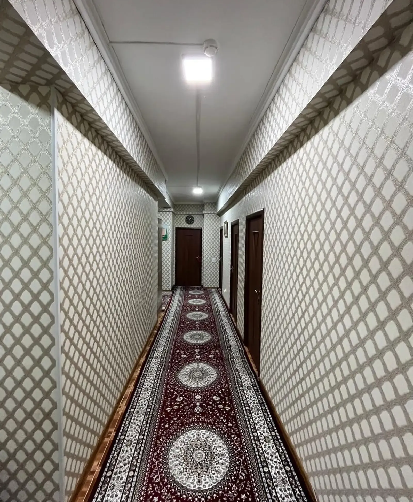3-комн. квартира, 3 этаж, 120 м², И. Сомони (Медгородок)
