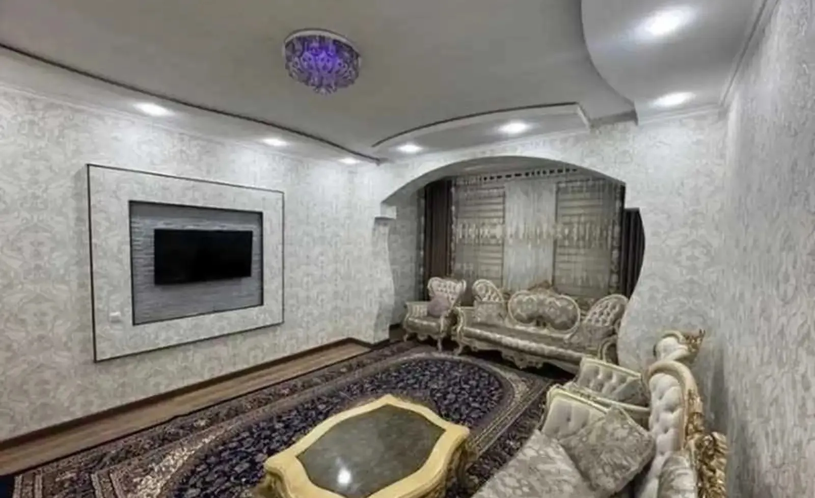 2-комн. квартира, 10 этаж, 60м², Танк — фото 2