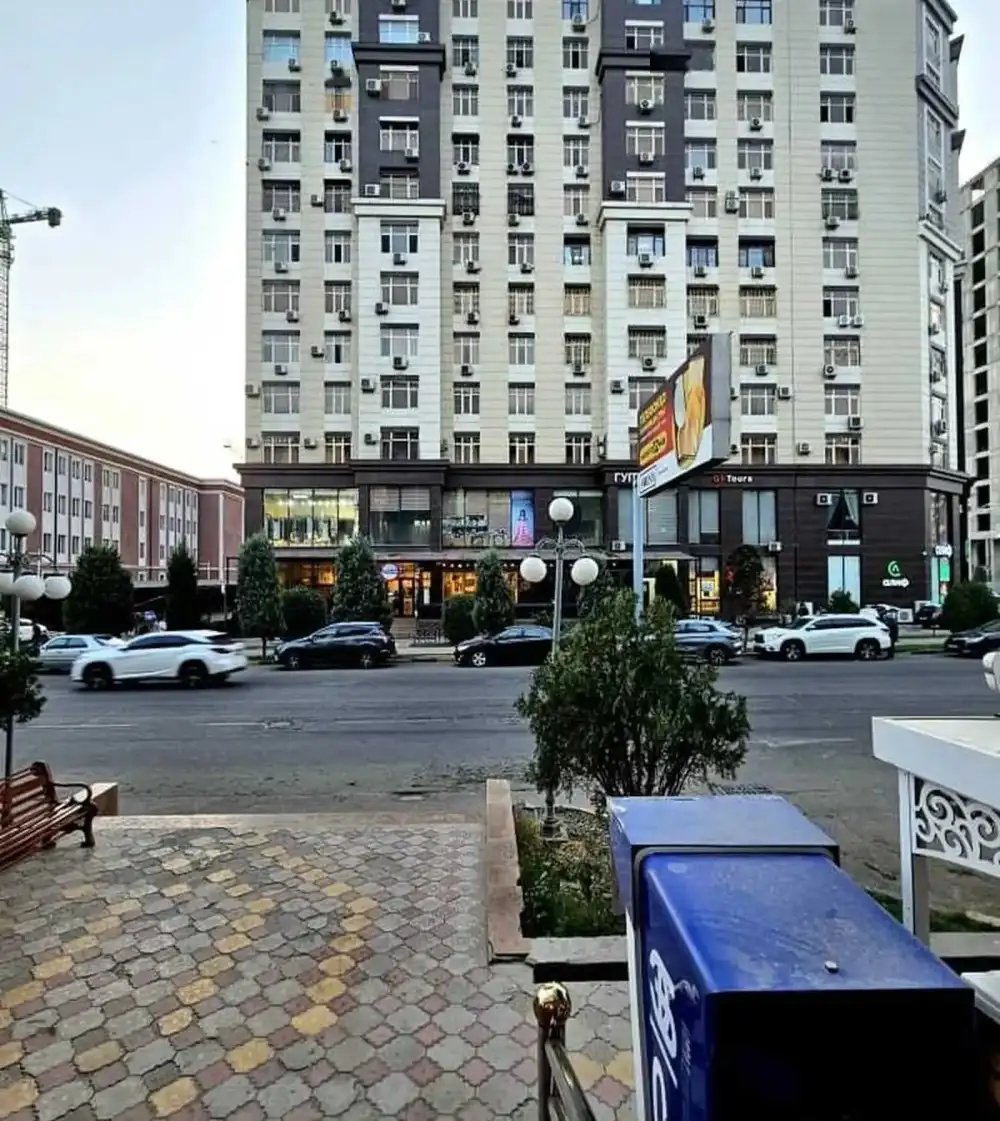 4-комн. квартира, 6 этаж, 143м², Сомони — фото 4
