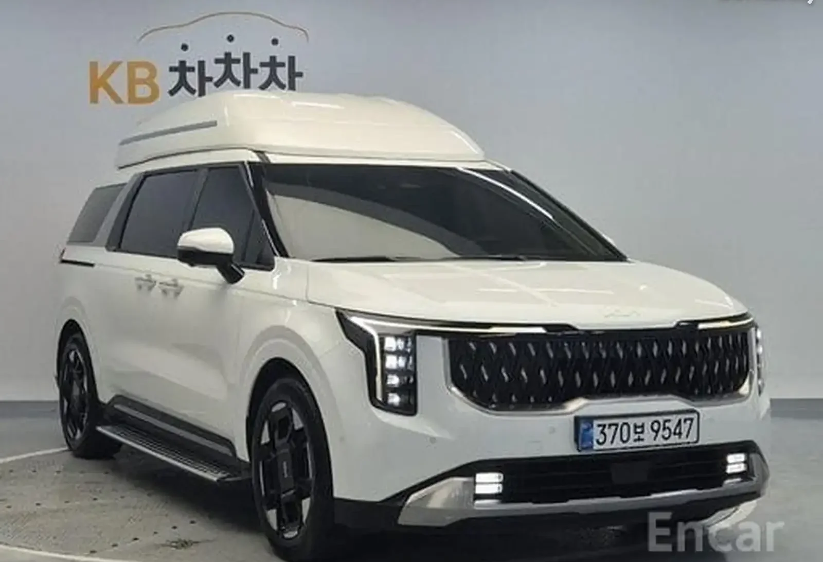 Kia Carnival, 2024