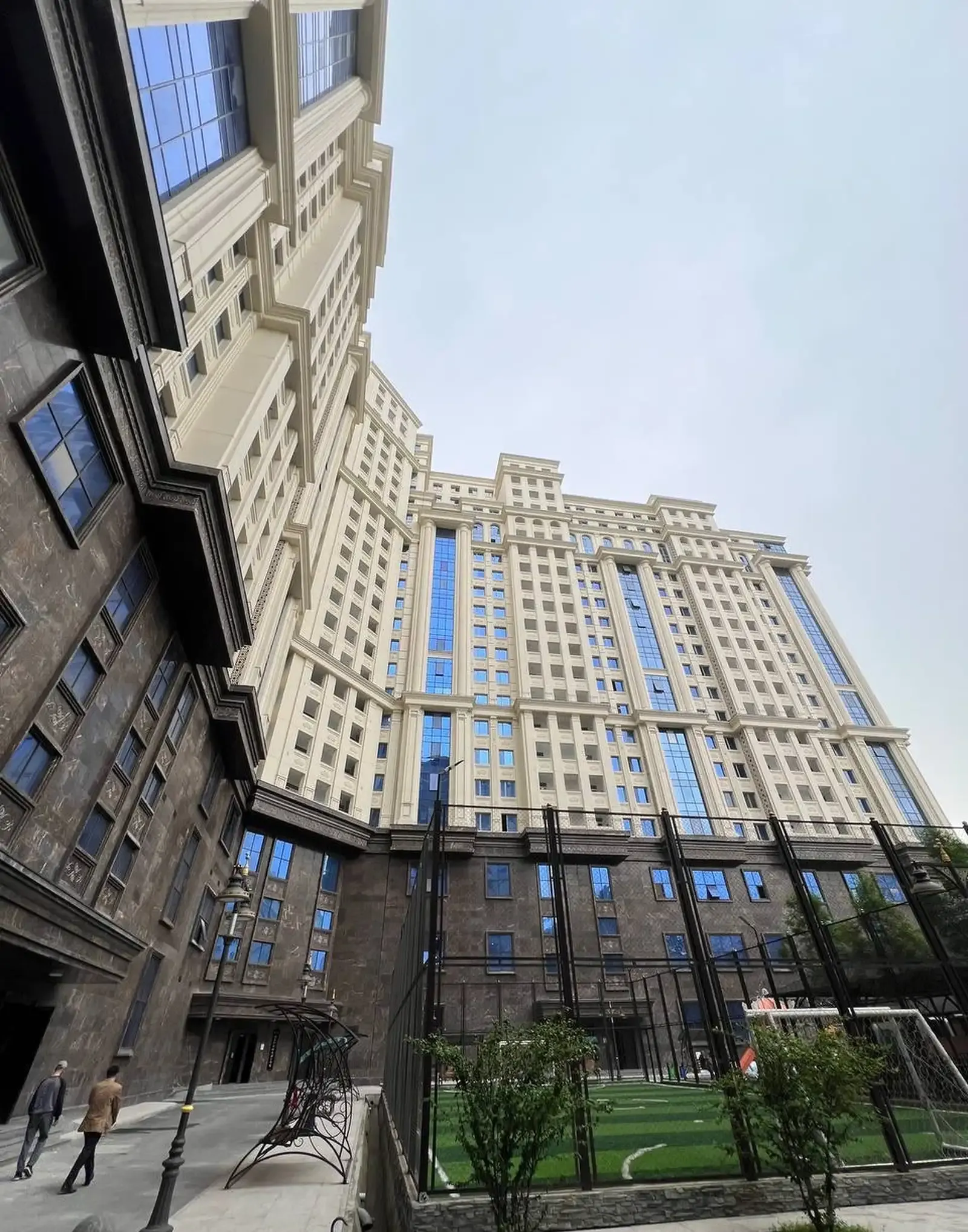 3-комн. квартира, 7 этаж, 134 м², Сомони — фото 3