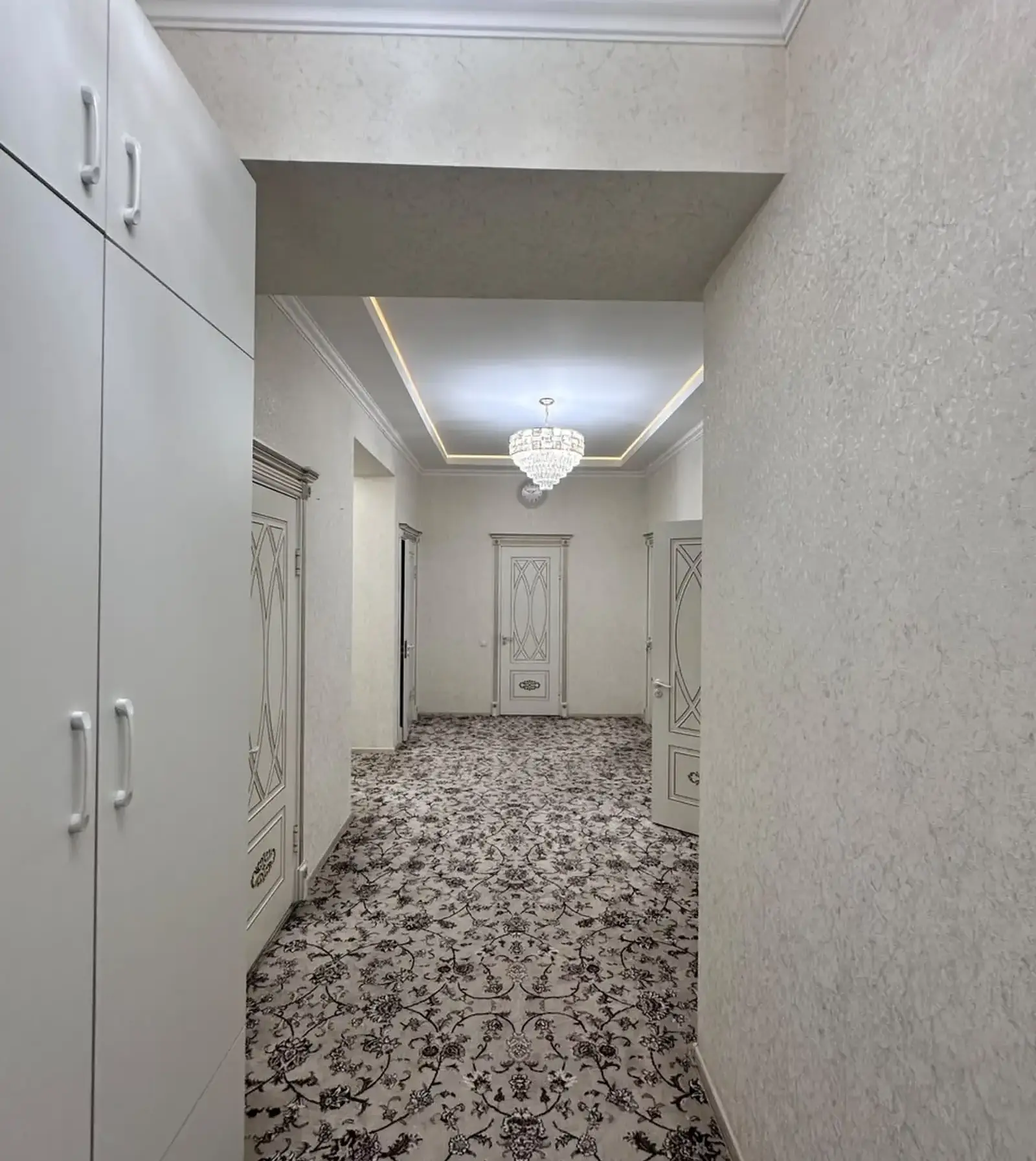 2-комн. квартира, 19 этаж, 143 м², Алфемо