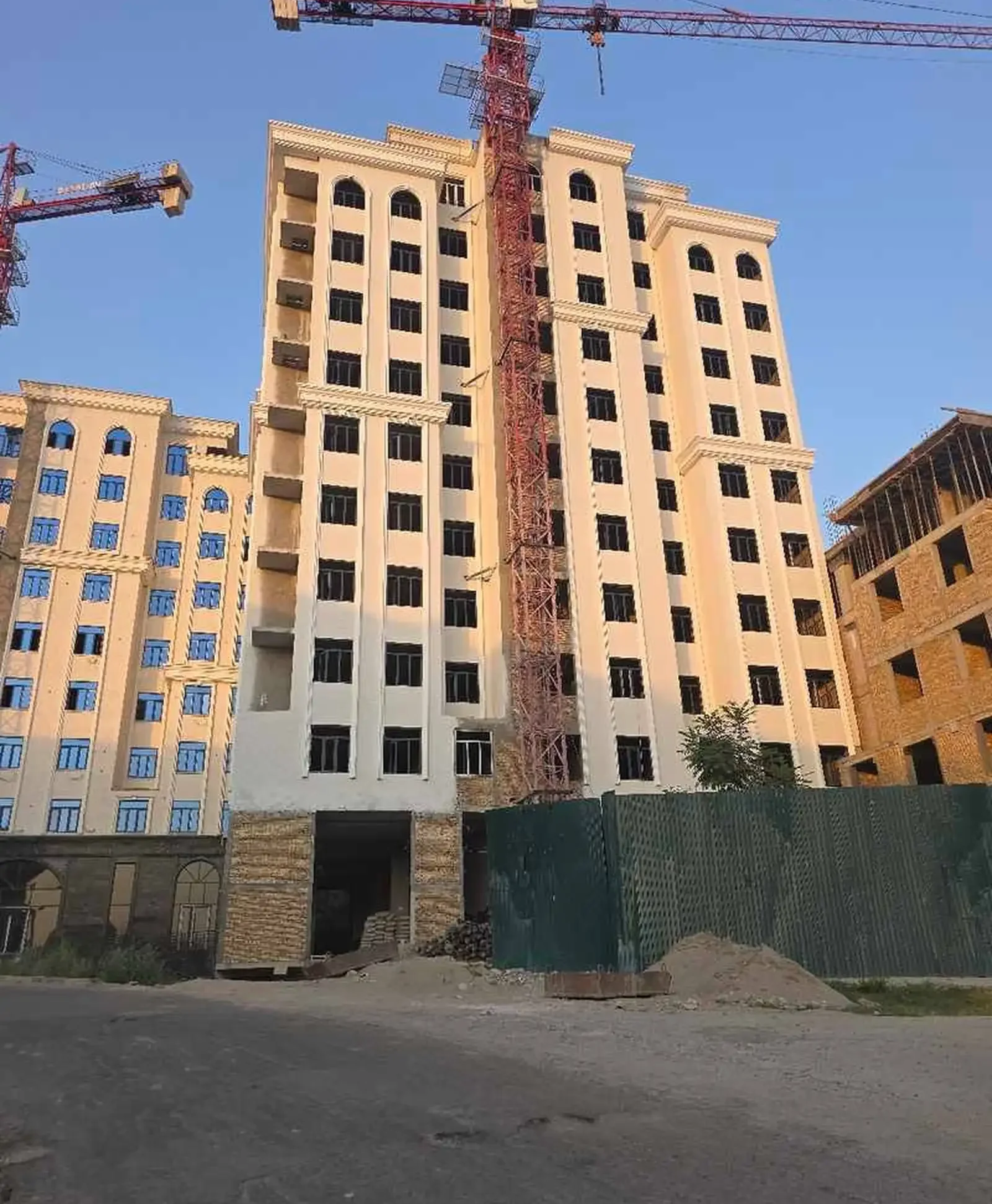 3-комн. квартира, 2 этаж, 121 м², Исмоили Сомони — фото 10