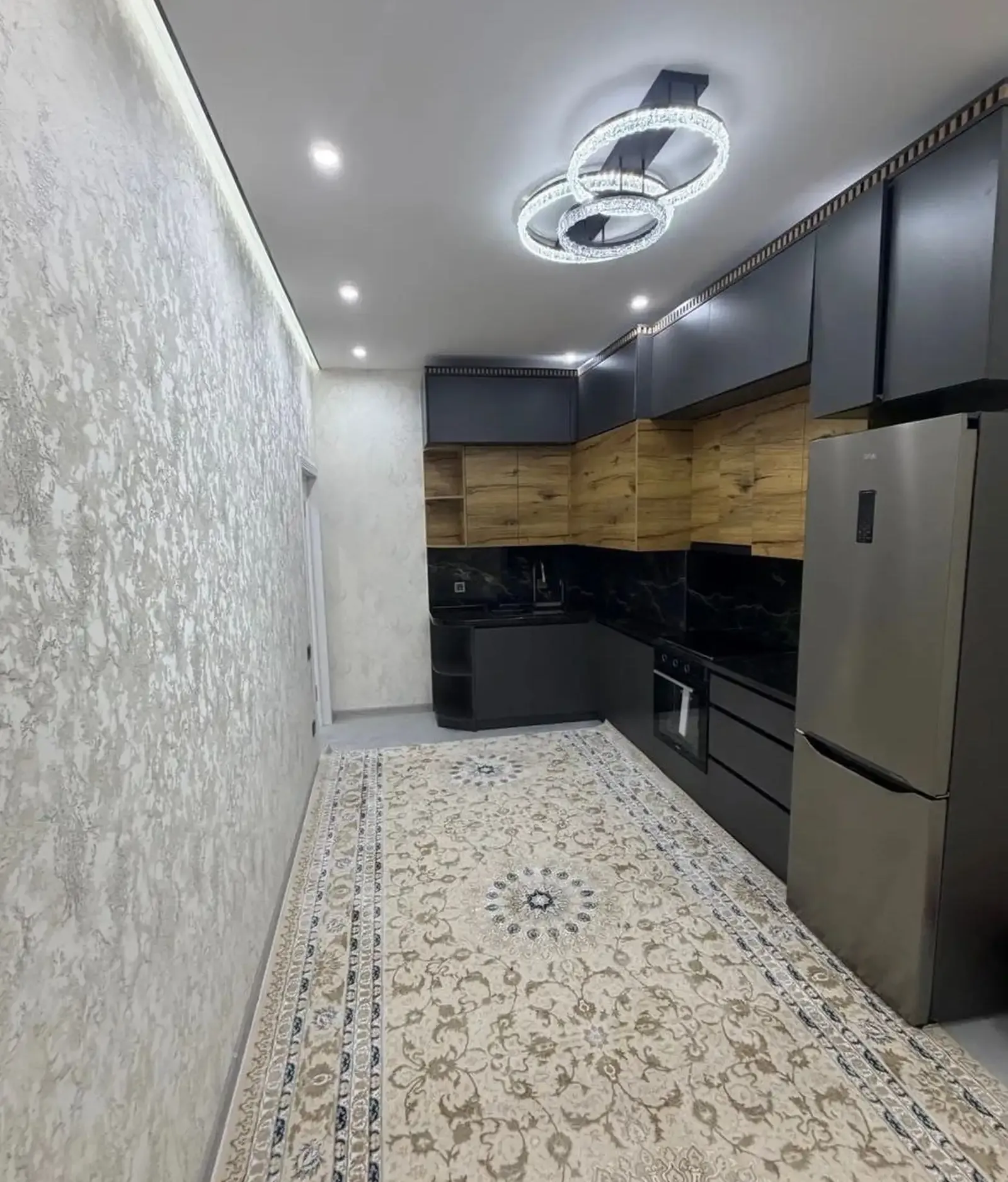 3-комн. квартира, 11 этаж, 85 м², Сино Казокон