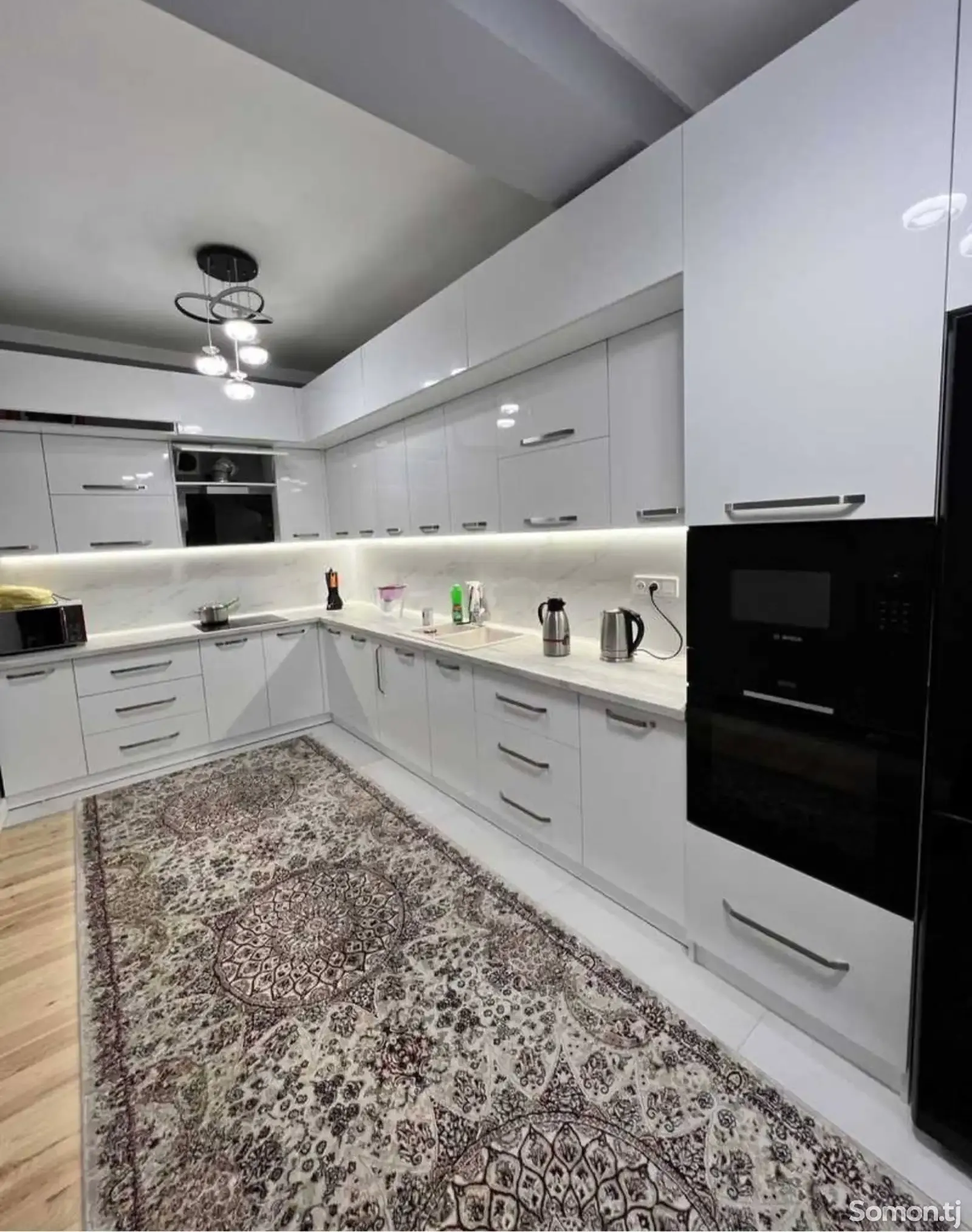 3-комн. квартира, 5 этаж, 107 м², Шохмансур