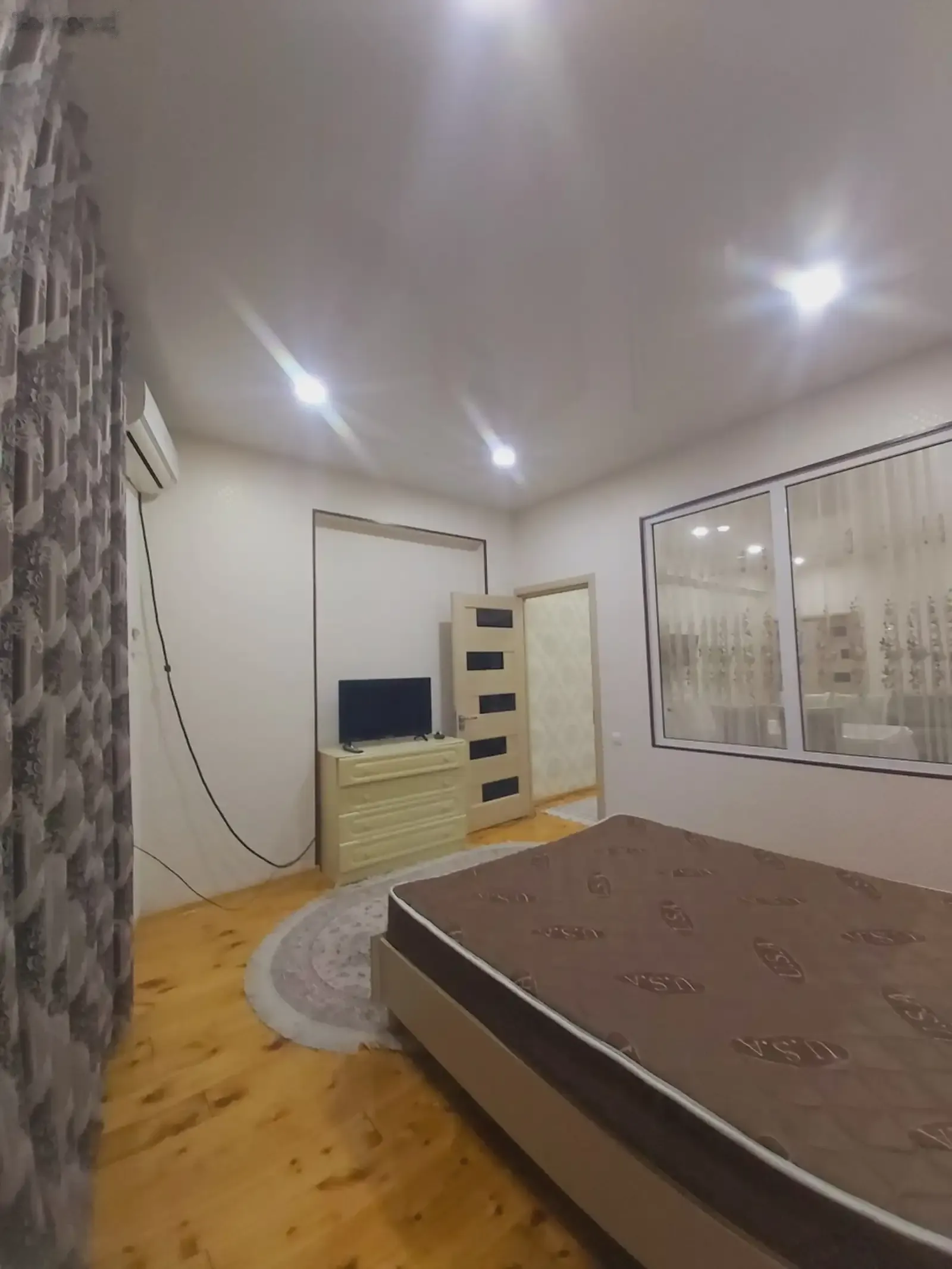3-комн. квартира, 4 этаж, 100м², 19 микрорайон — фото 6