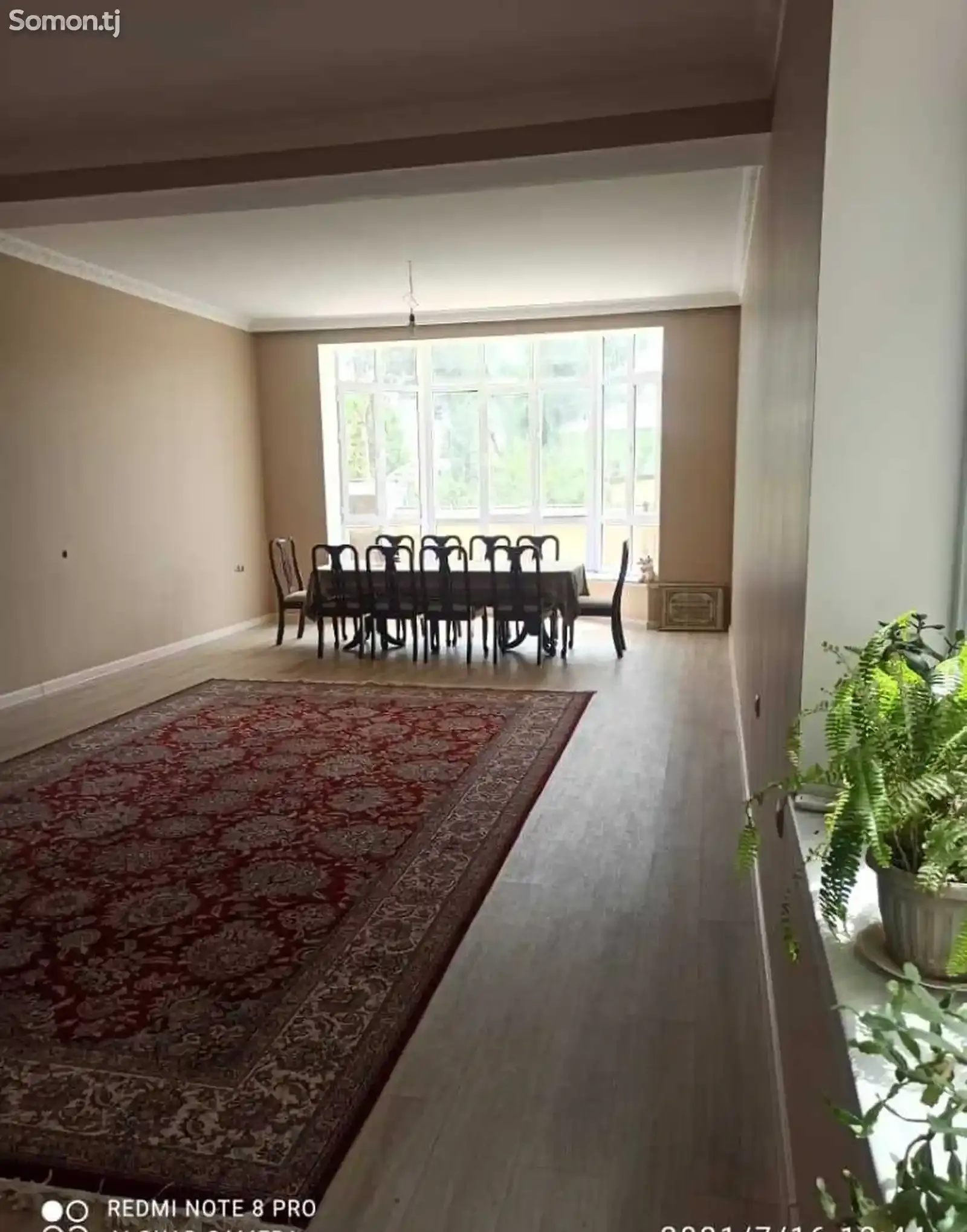 3-этажный, 17 комнатный дом, 630 м², Карамова