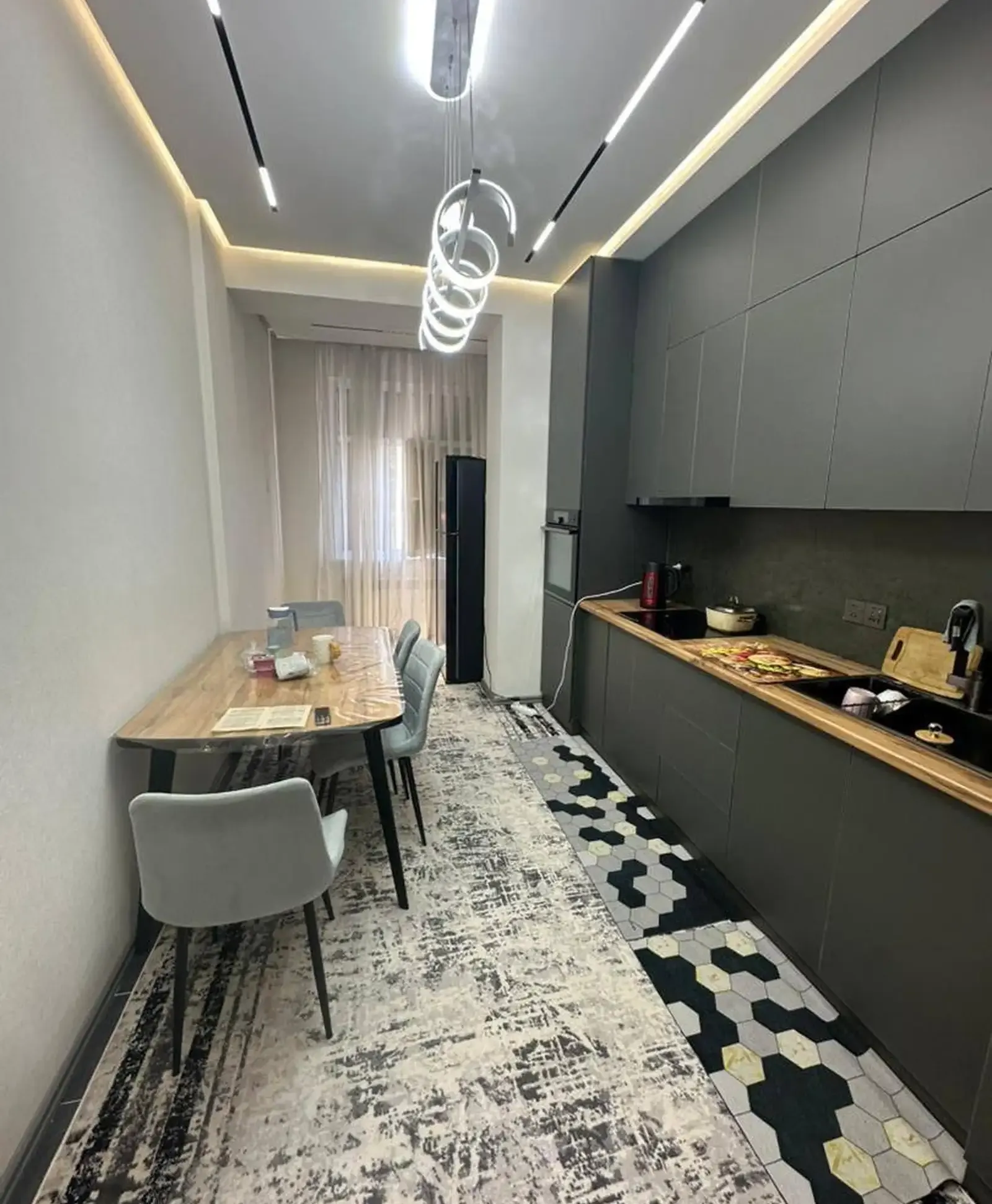 3-комн. квартира, 10 этаж, 77 м², Фирдавси, Молодежный — фото 8