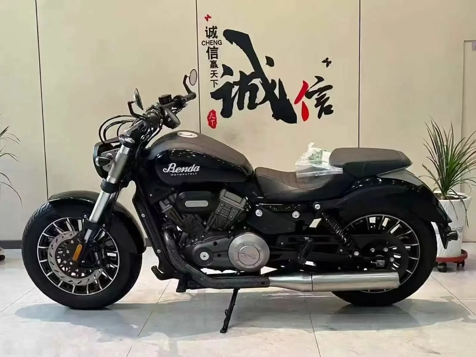 Мотоцикл Harley Davidson — фото 2