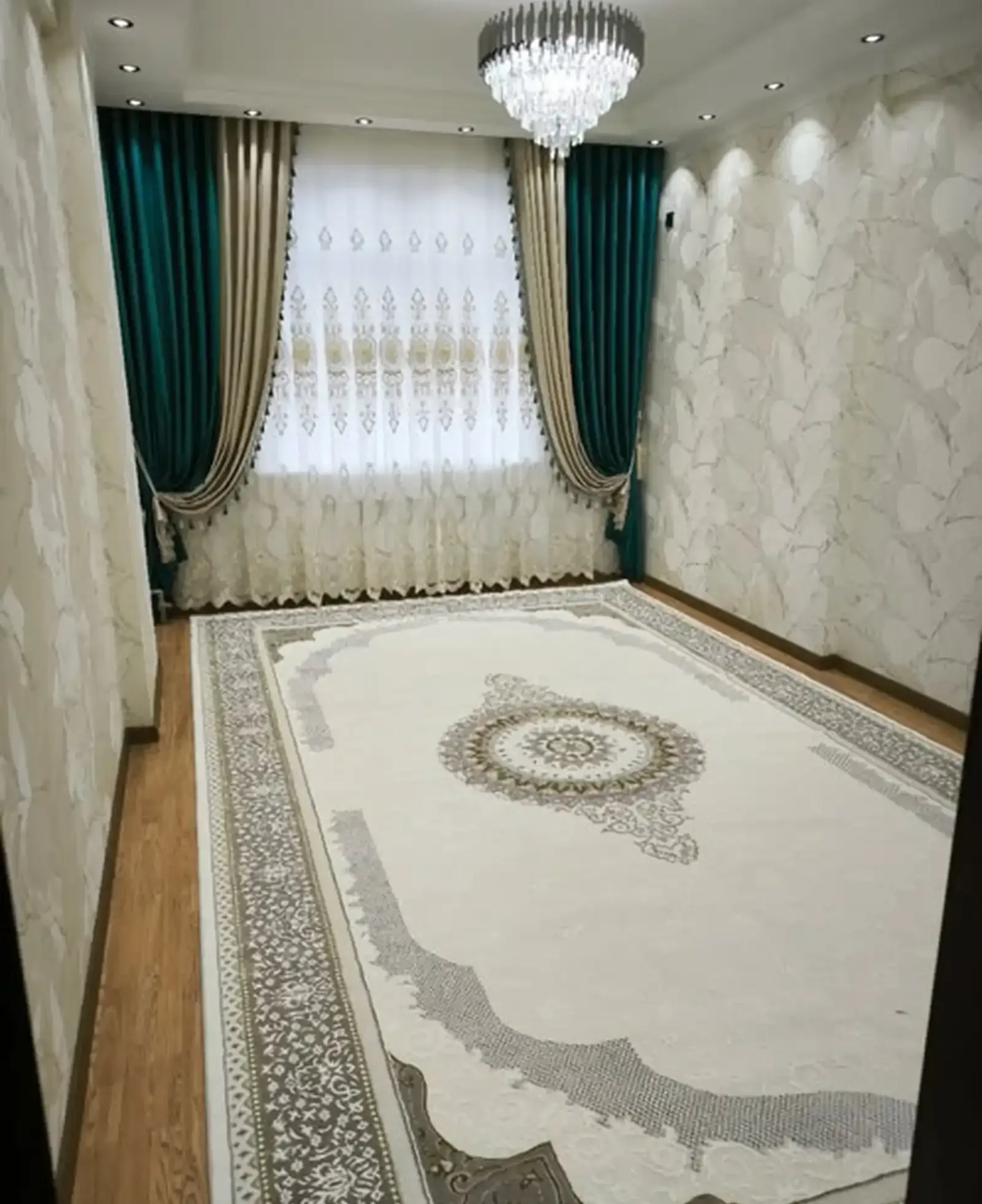 2-комн. квартира, 13 этаж, 84м², И. Сомони — фото 3