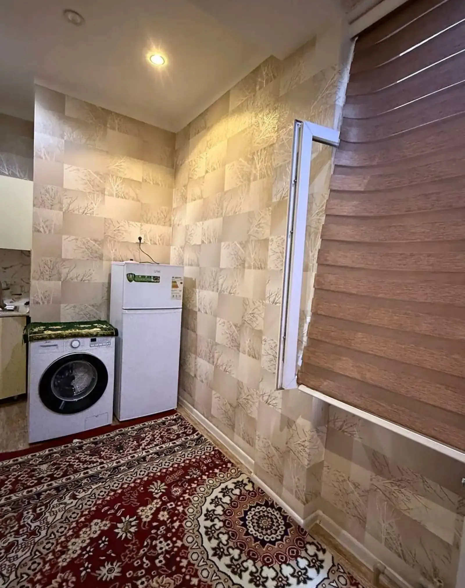 3-комн. квартира, 9 этаж, 90 м², Исмоили Сомони, Мехргон — фото 3