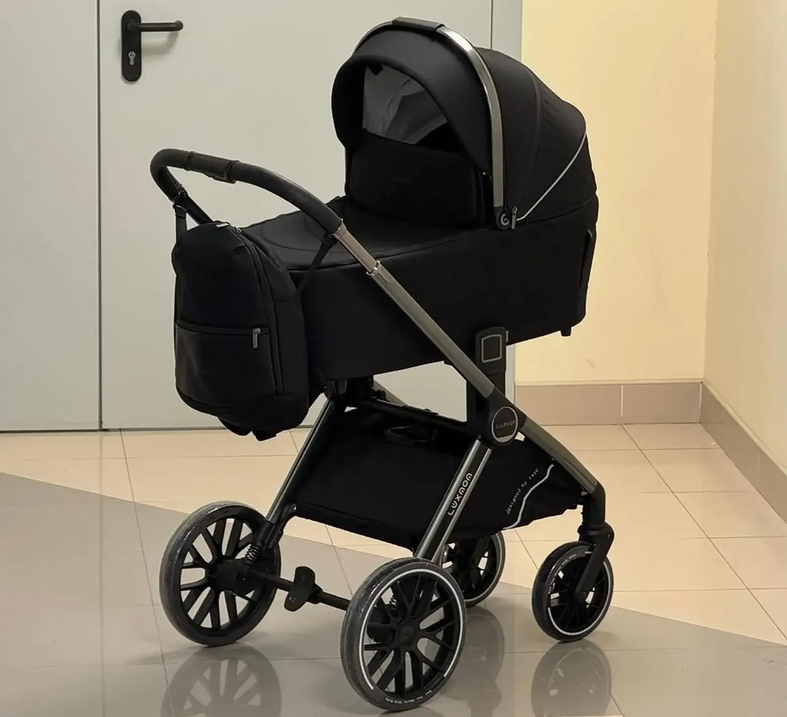 Прогулочная коляска Kidilo 3в1
