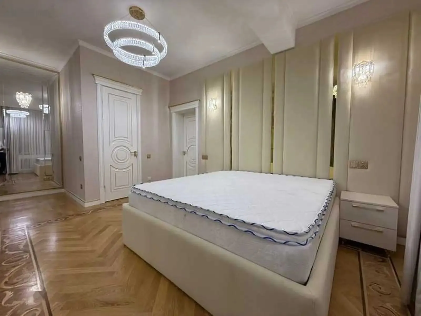 3-комн. квартира, 10 этаж, 110м², И. Сомони