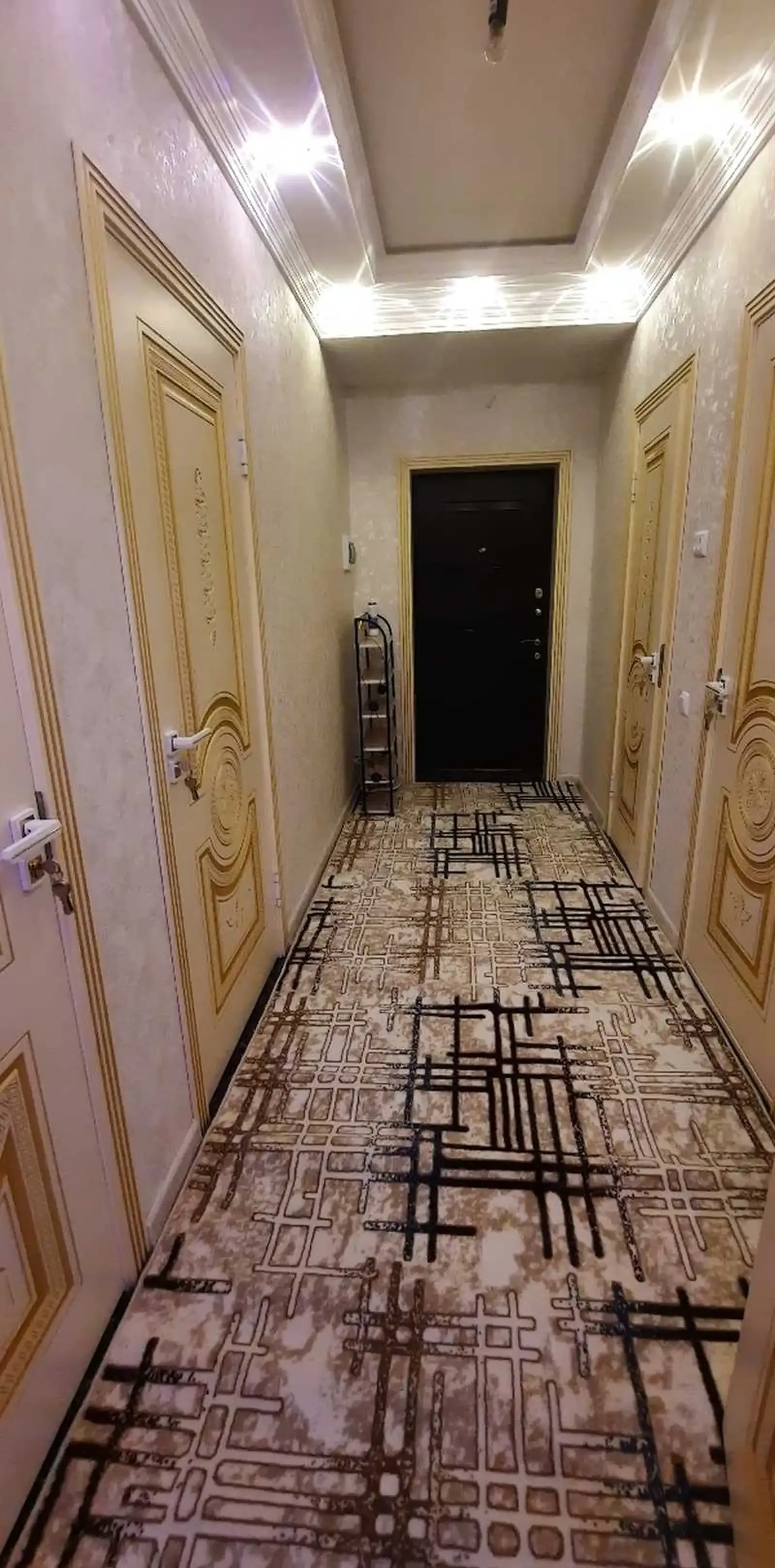 3-комн. квартира, 3 этаж, 70м², Молодежный — фото 2