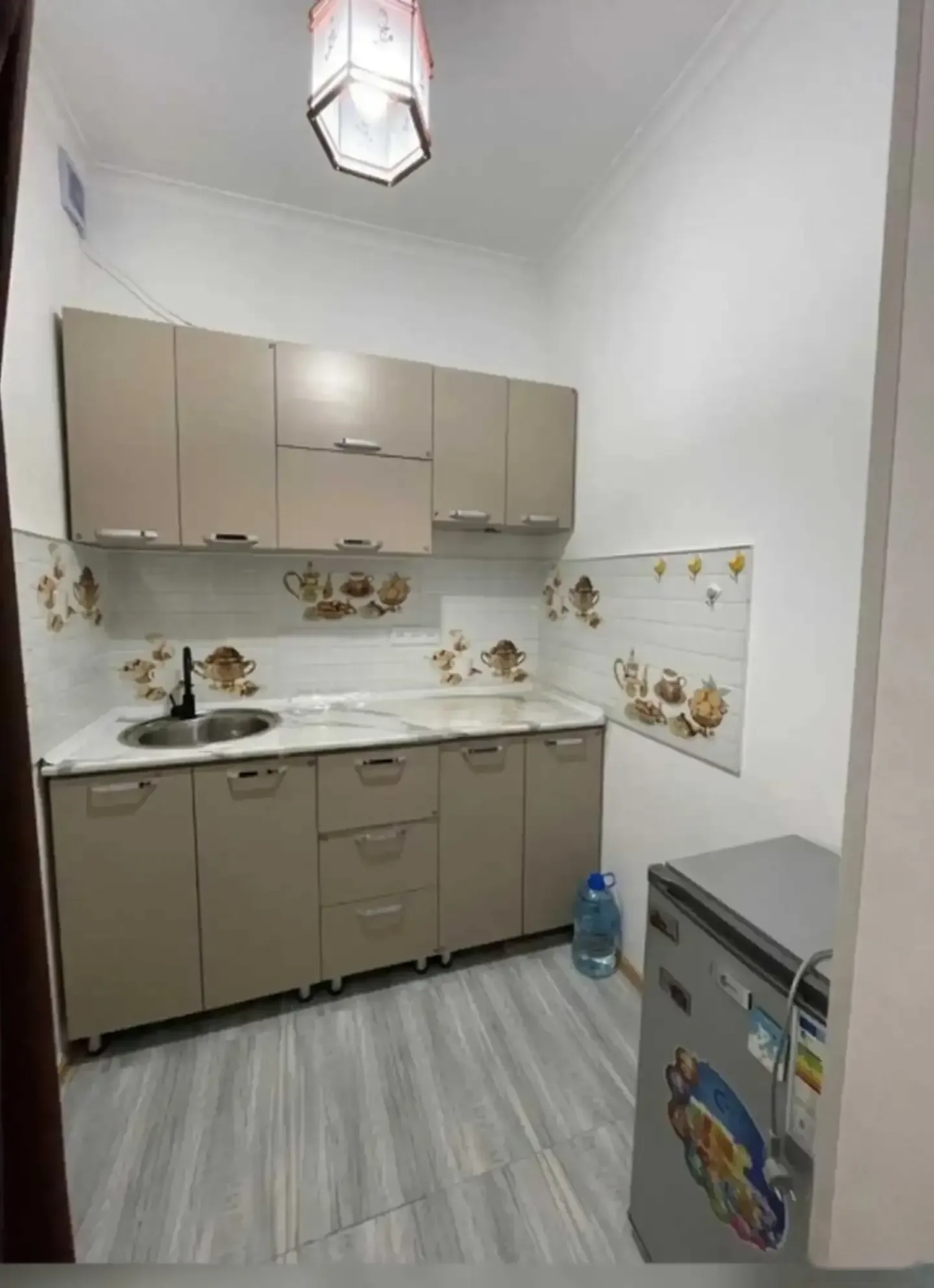 2-комн. квартира, 9 этаж, 55м², Овир — фото 4
