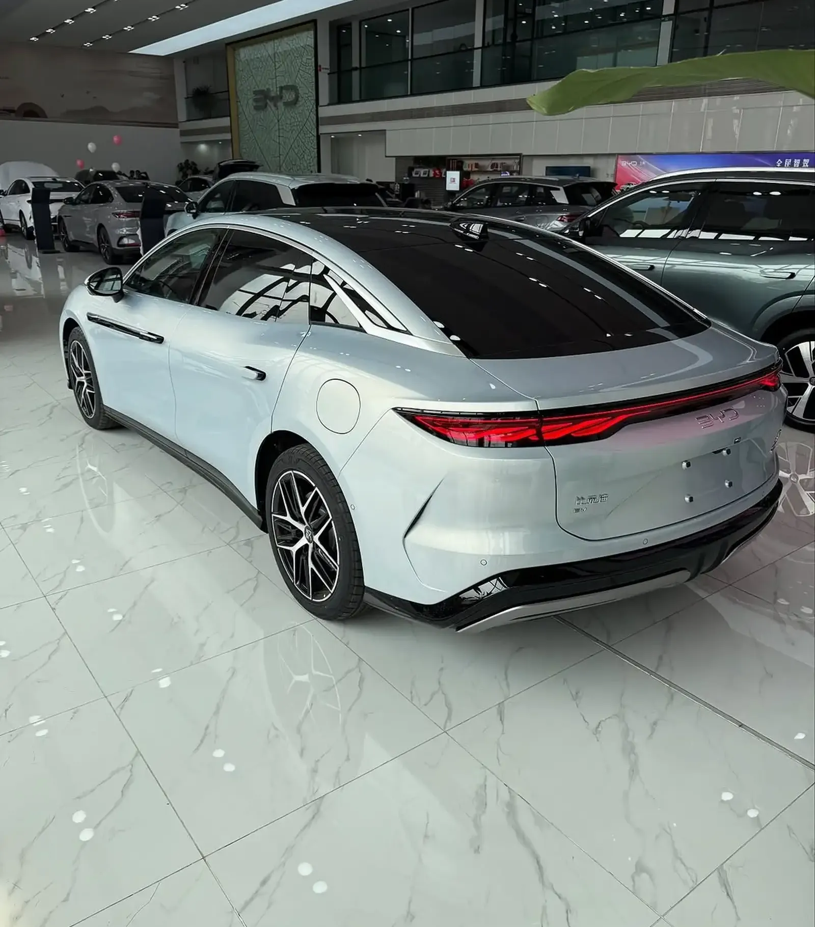 BYD Han, 2025
