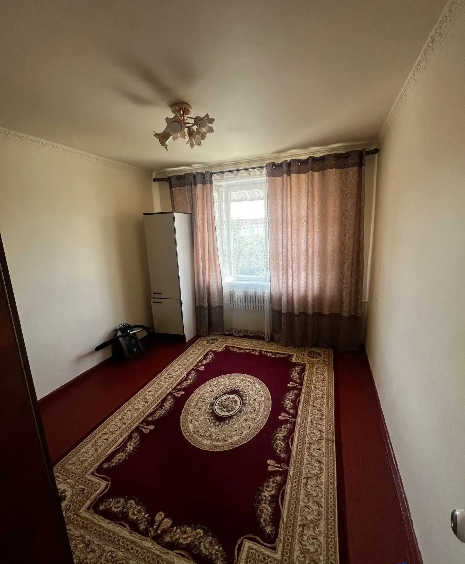 4-комн. квартира, 4 этаж, 83 м², Фирдавси — фото 2