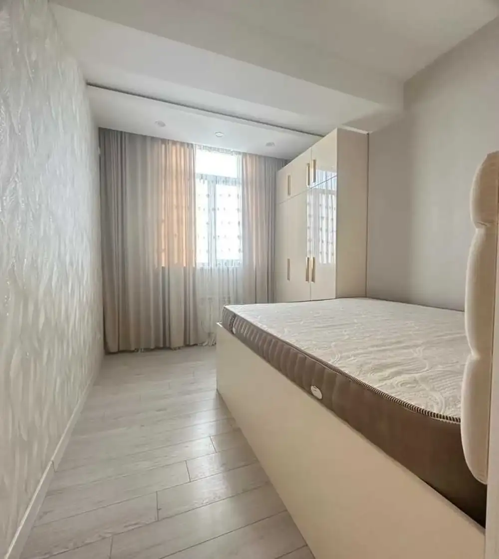 3-комн. квартира, 10 этаж, 85м², Шохмансур поворот Аэропорта