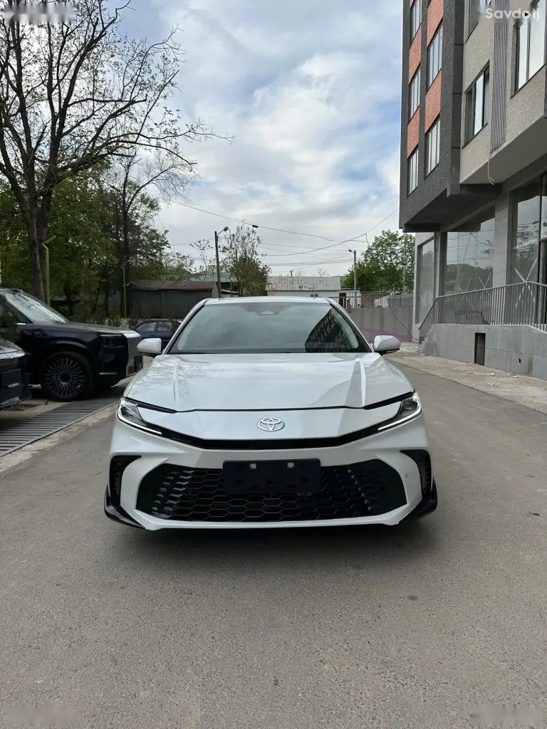 Toyota Camry, 2025