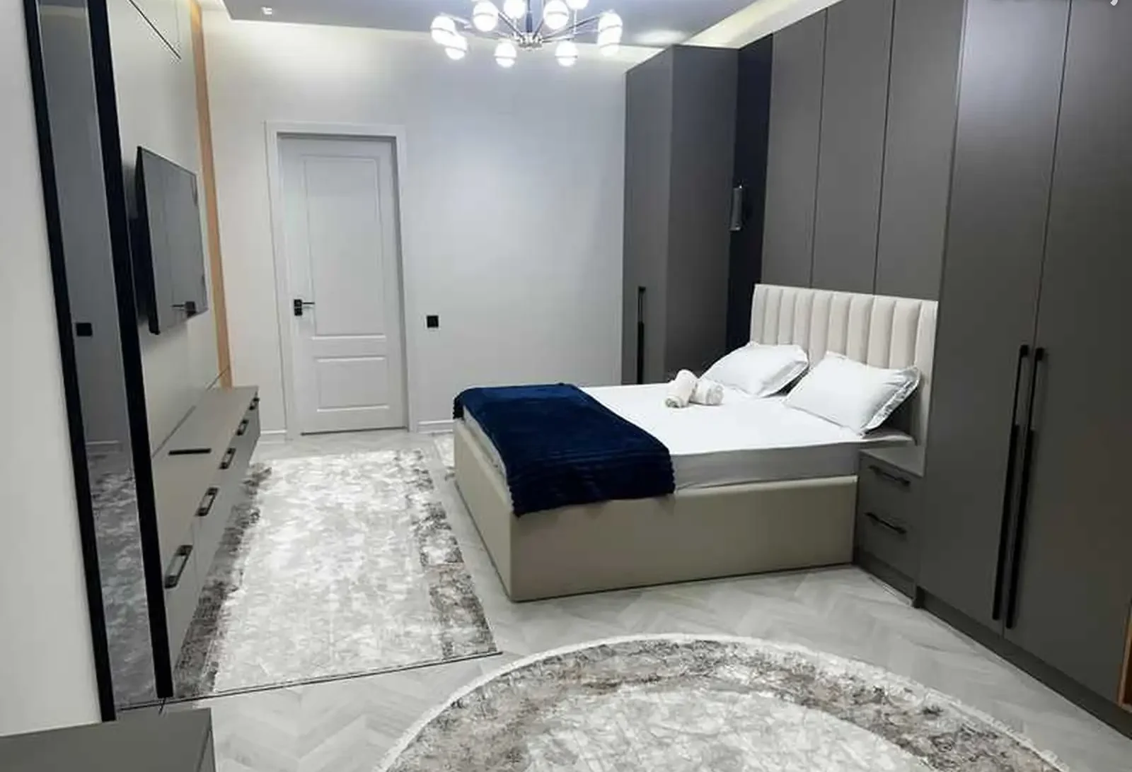 2-комн. квартира, 10 этаж, 83м², Шохмансур доми Бахт зе