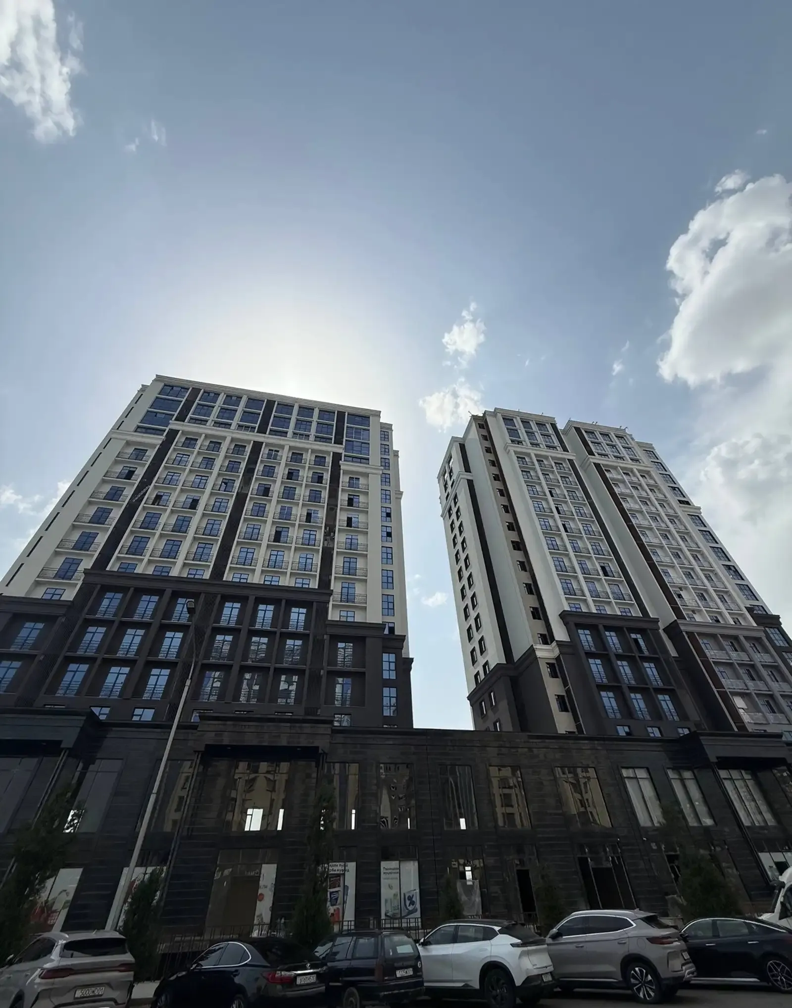 2-комн. квартира, 13 этаж, 62 м², Исмоили Сомони, Мехргон — фото 2
