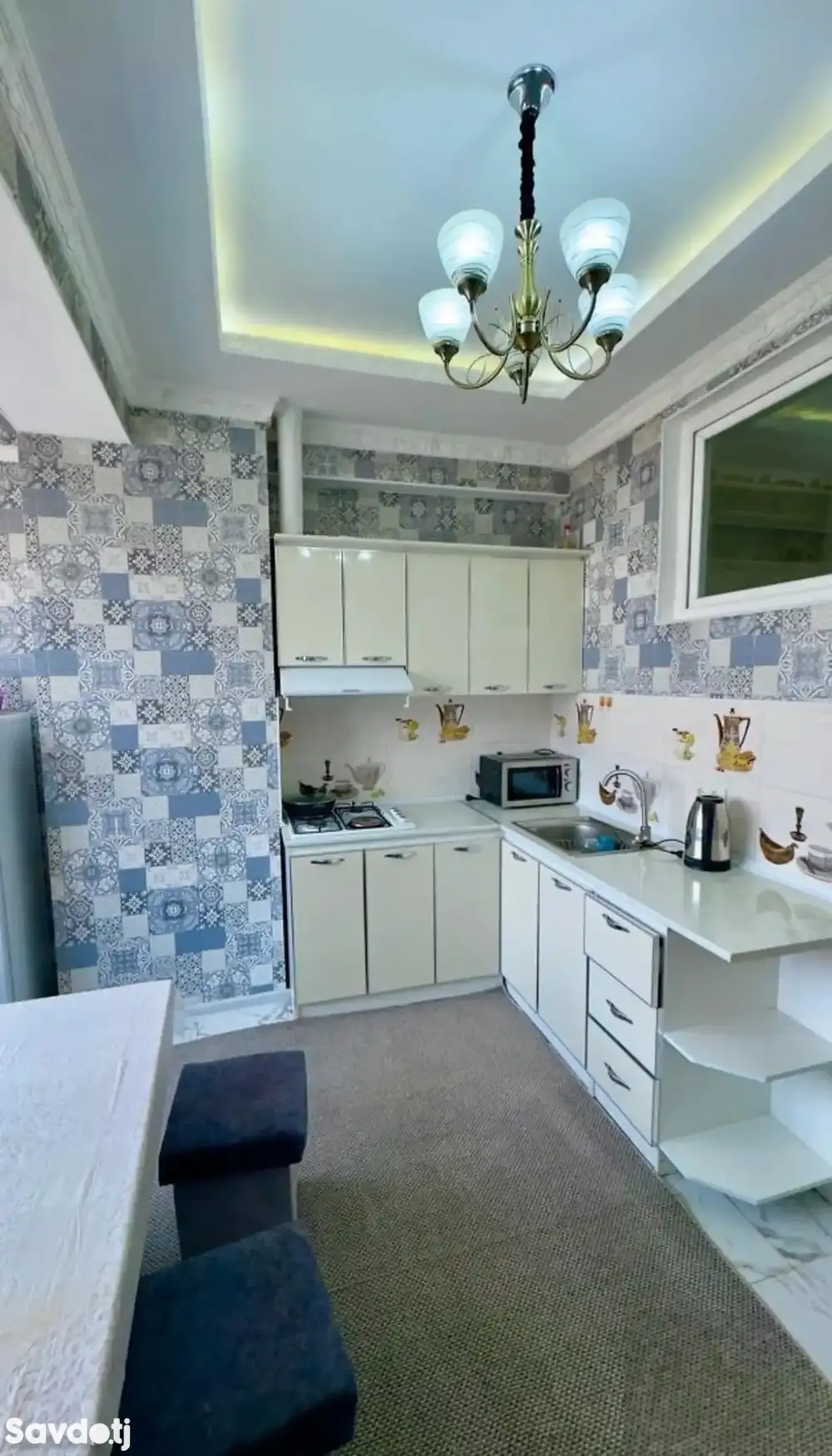2-комн. квартира, 9 этаж, 75м², 18 микрорайон — фото 4