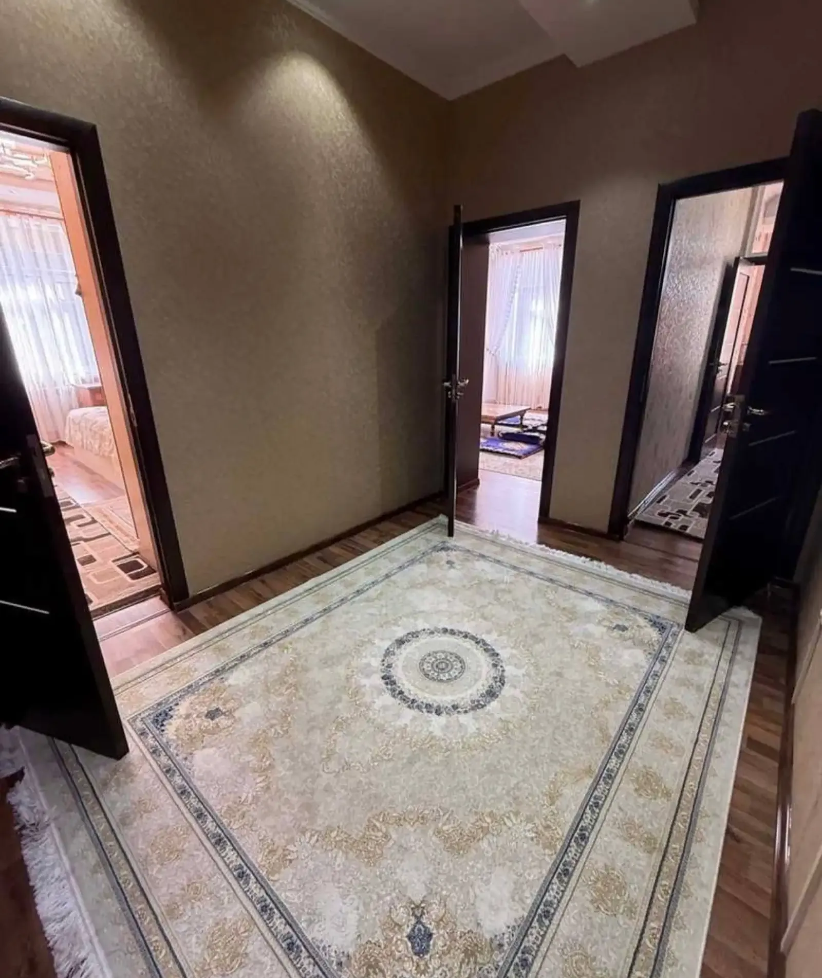 3-комн. квартира, 5 этаж, 82 м², Сино Казокон — фото 8