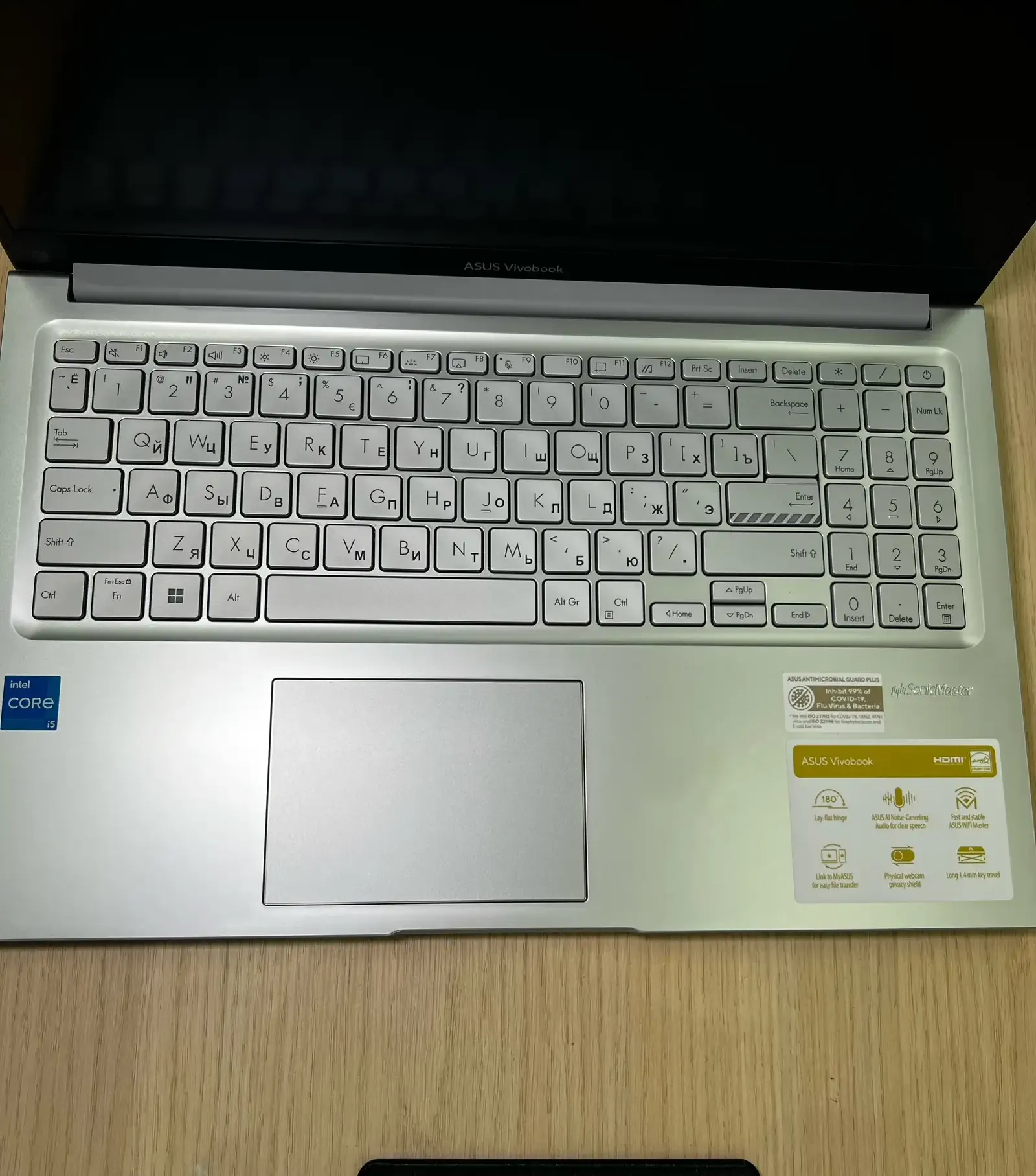 Ноутбук Asus Vivobook core i5 16/SSD512GB