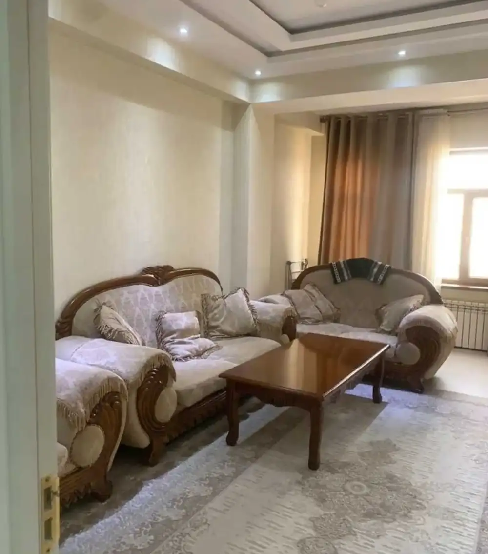 2-комн. квартира, 2 этаж, 65м², Сомони назди Бозори Мехргон пушти Бонки Эсхата — фото 3