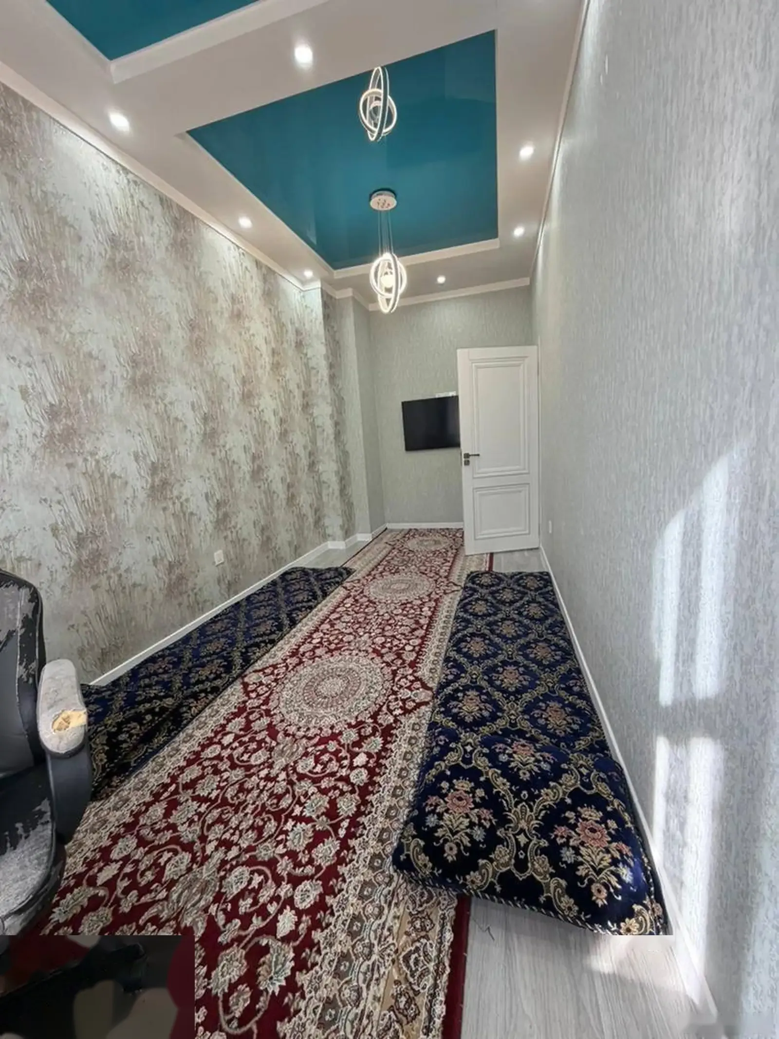 3-комн. квартира, 13 этаж, 85 м², И. Сомони — фото 8