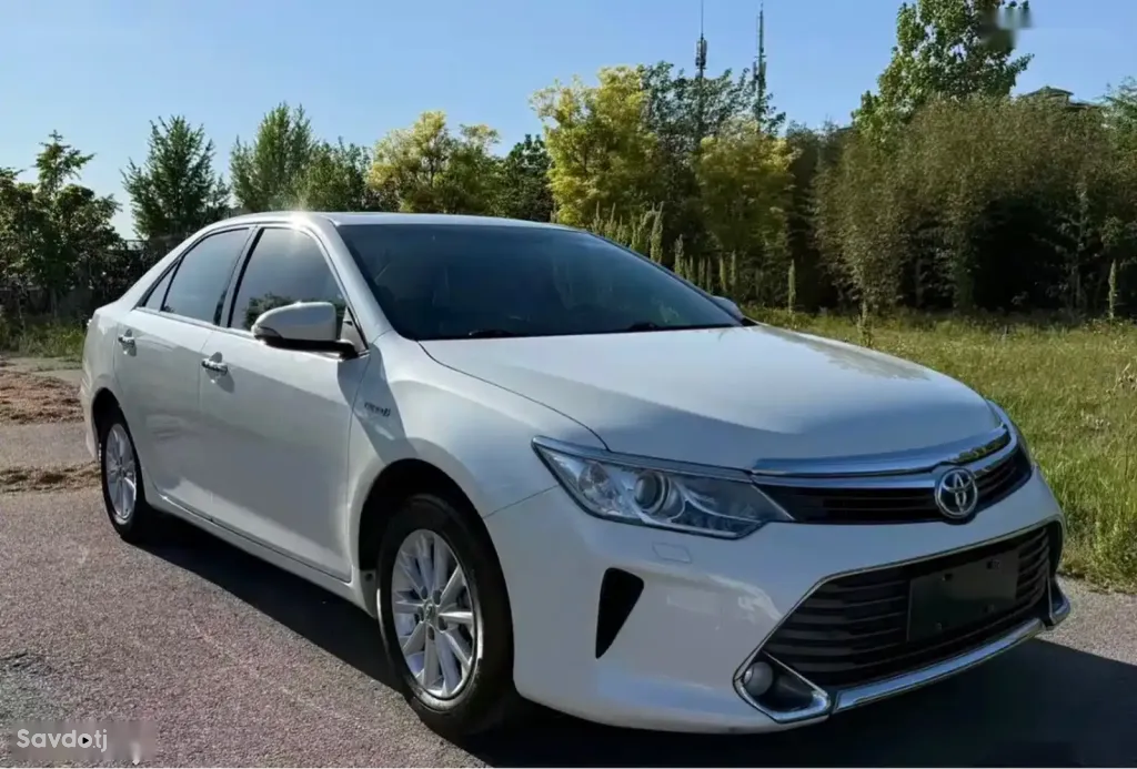 Toyota Camry, 2016