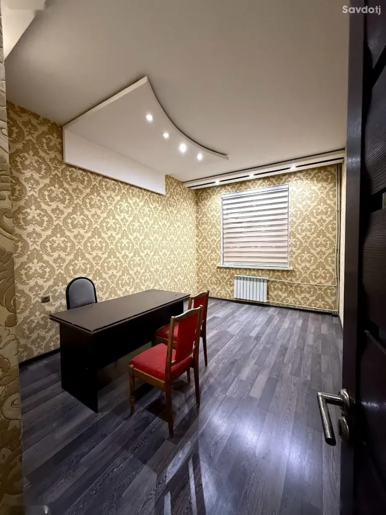 2-комн. квартира, 2 этаж, 100м², сино