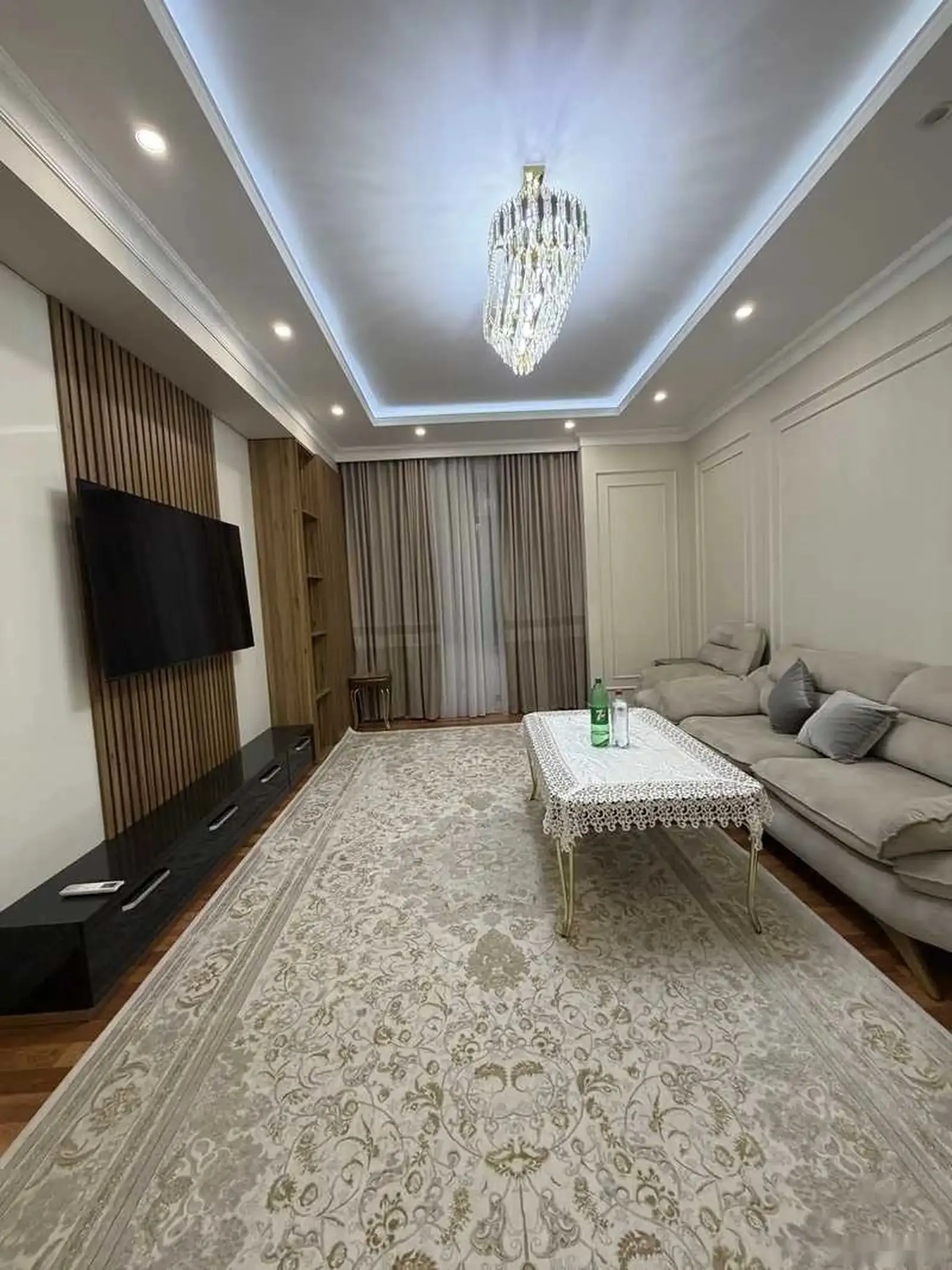 3-комн. квартира, 12 этаж, 130м², шохмансур родом