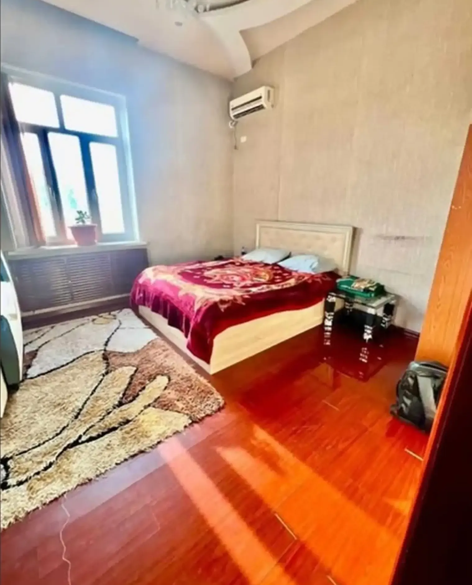 3-этажный, 12 комнатный дом, 480 м², Сомони — фото 9