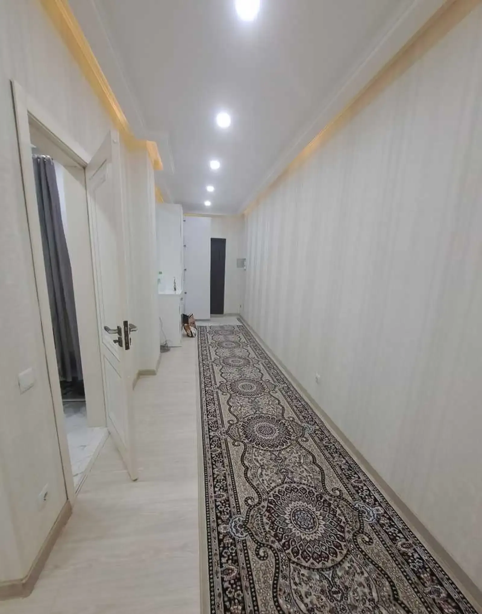 2-комн. квартира, 6 этаж, 95м², Сино — фото 2