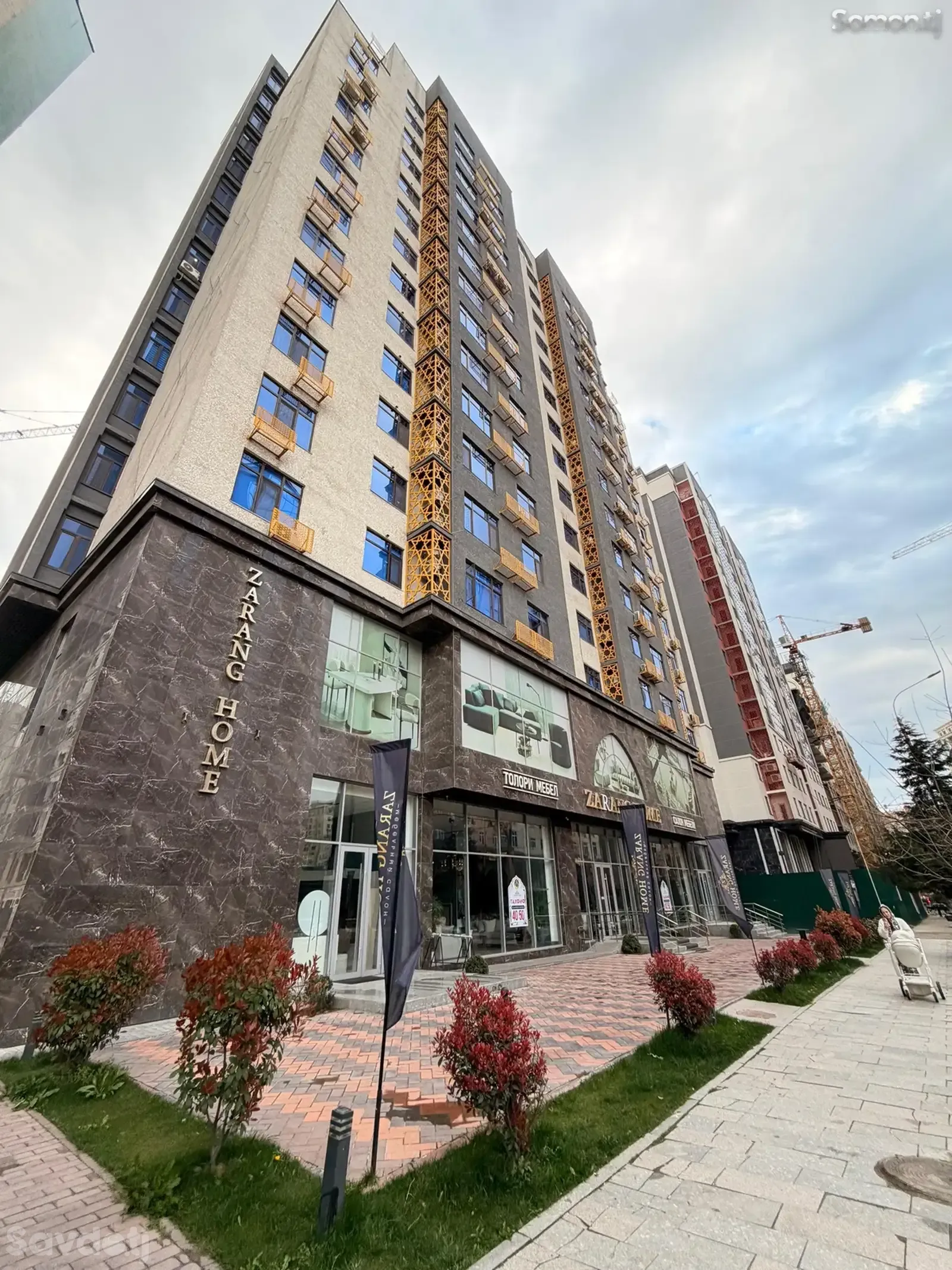 3-комн. квартира, 9 этаж, 105 м², Овир, Дом Zarang Home