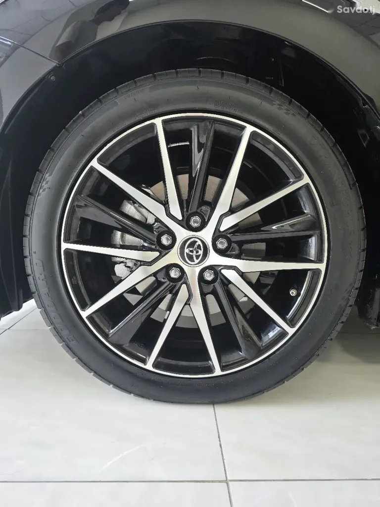 Toyota Camry, 2018