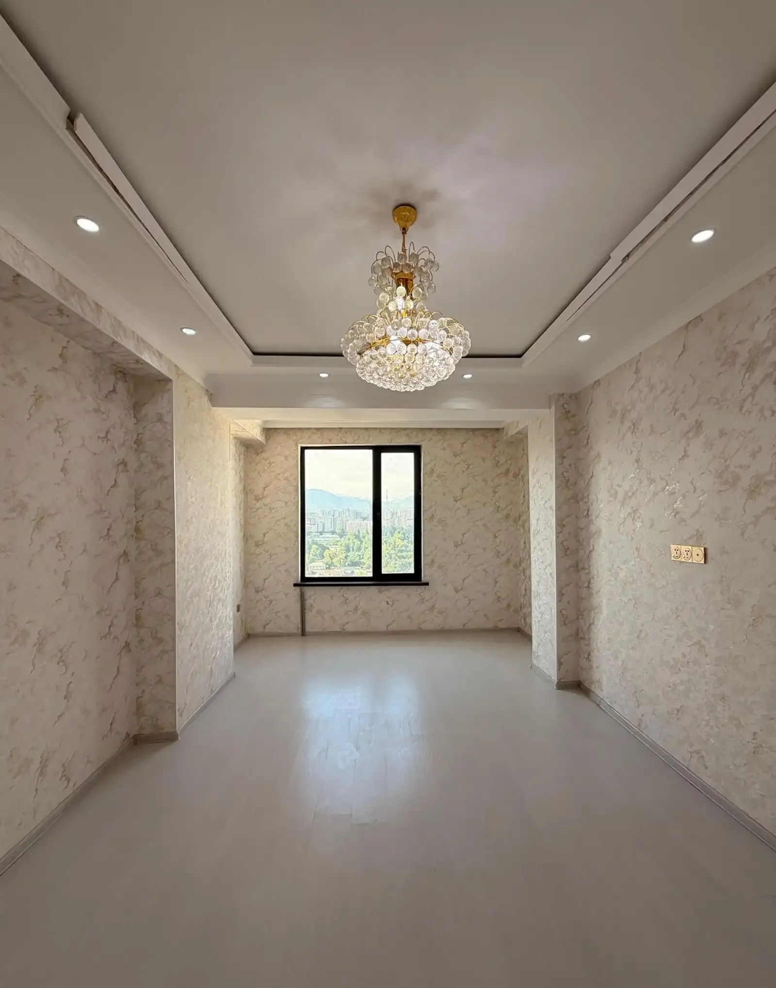 3-комн. квартира, 15 этаж, 90 м², старый аэрапорт