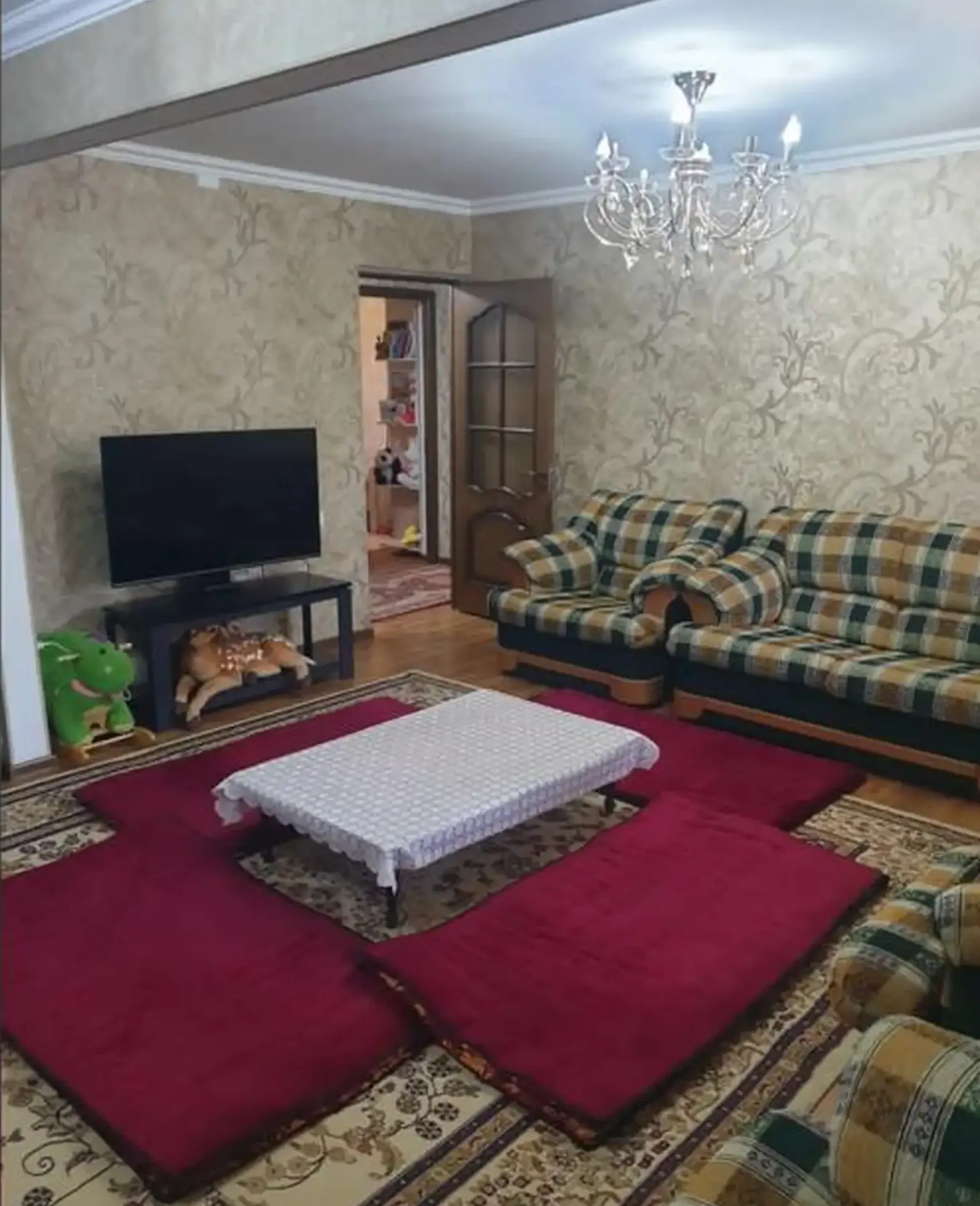 4-комн. квартира, 12 этаж, 95м², Фирдавси