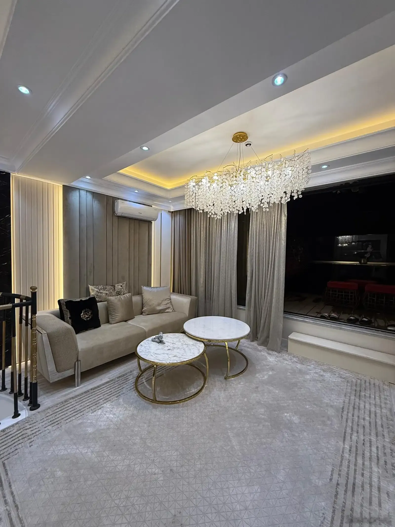 3-комн. квартира, 16 этаж, 216 м², Пушкина 10(над аптекой № 5)