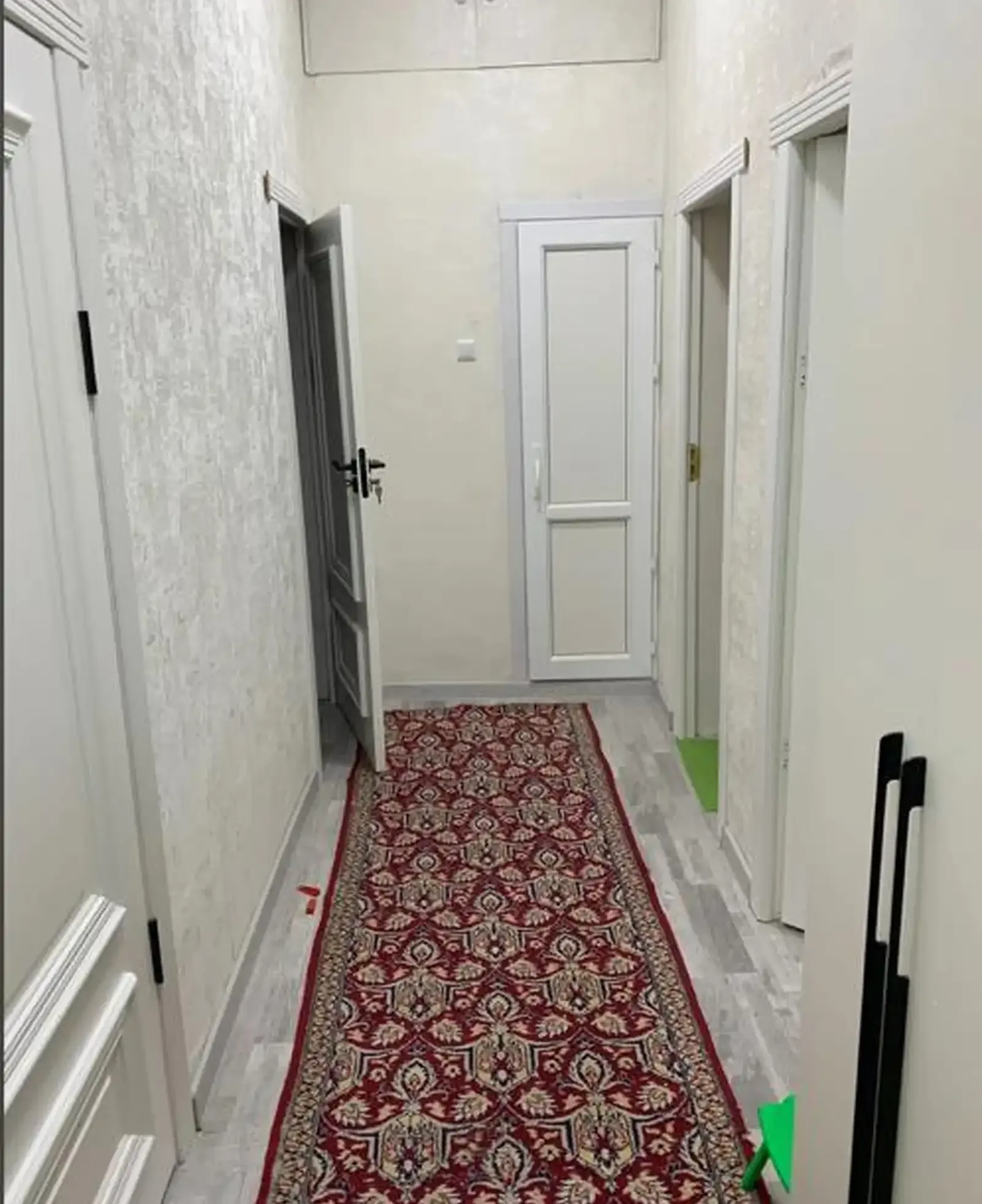 3-комн. квартира, 1 этаж, 70м², Шохмансур