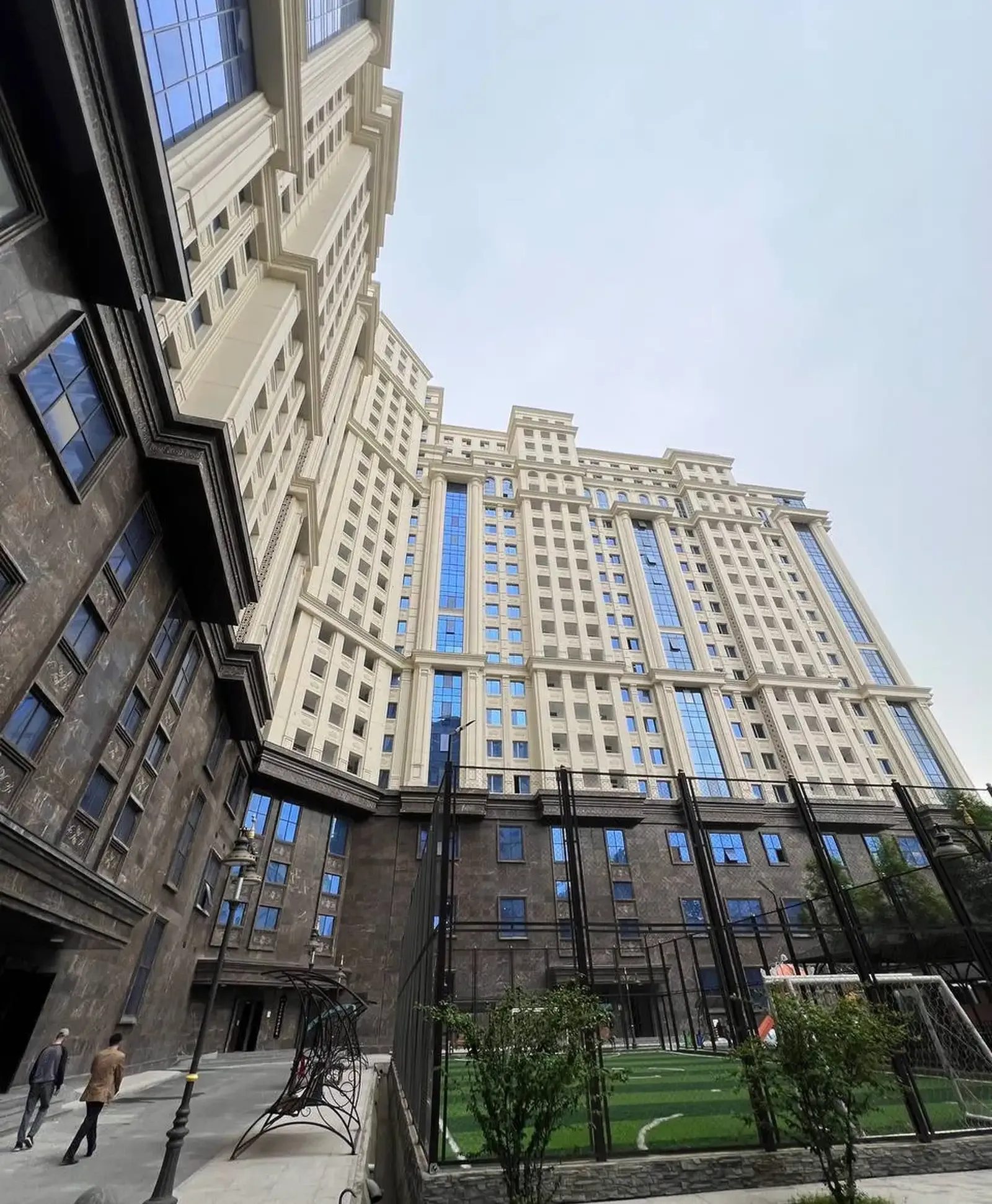 1-комн. квартира, 7 этаж, 72 м², Сомони — фото 2